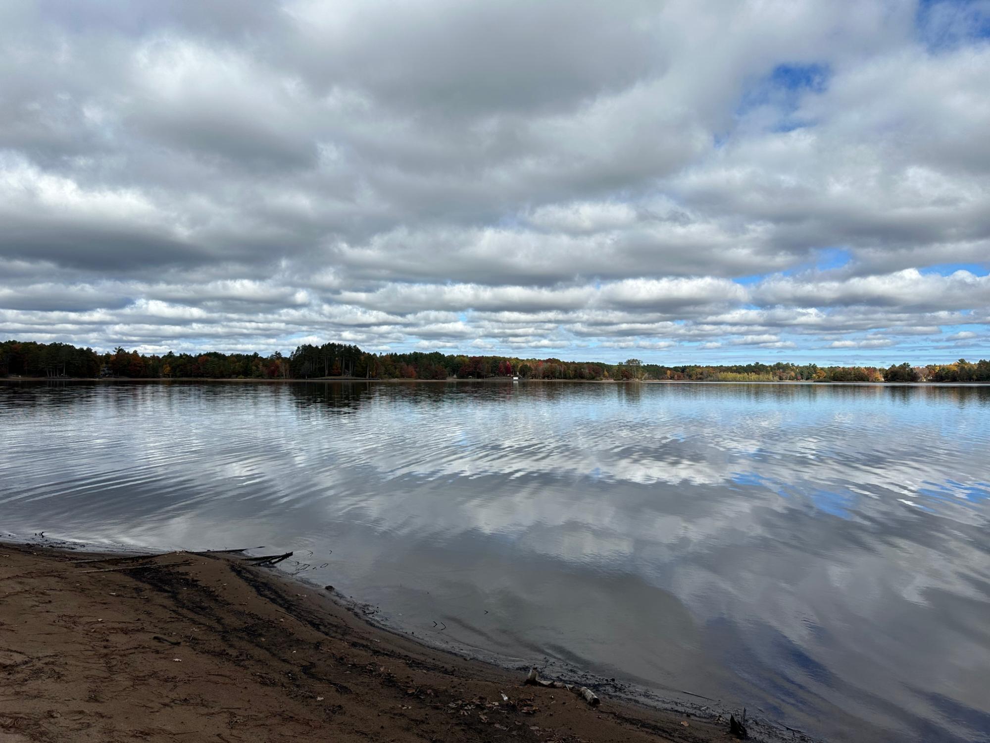 Lake Nokomis Property 2004 The Point Road E Photo 6