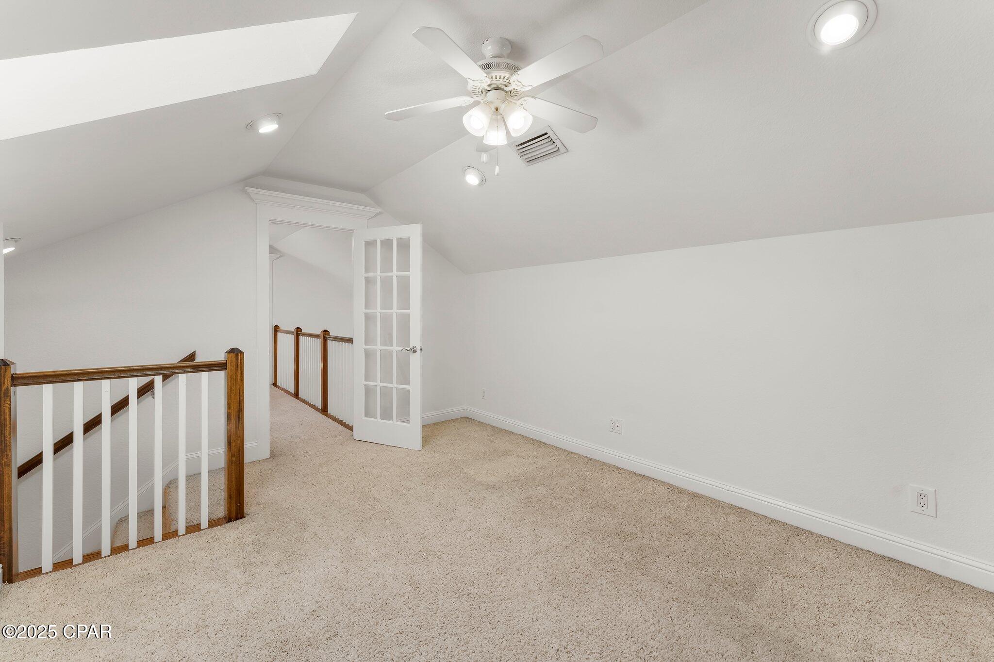 Image 33 For 102 Sunset Circle