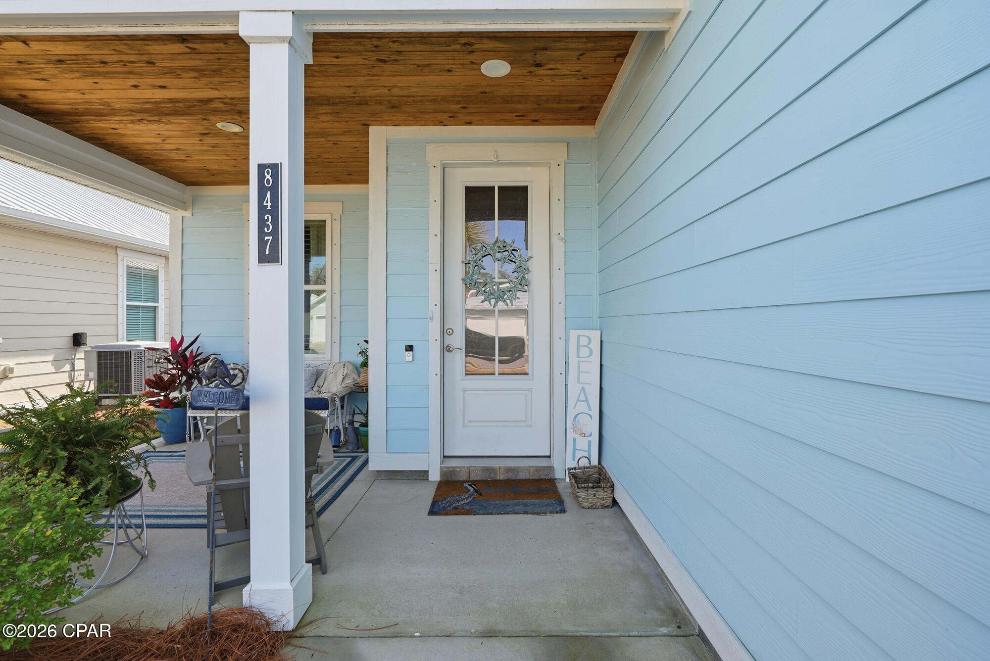 Image 5 For 8437 Warner Place