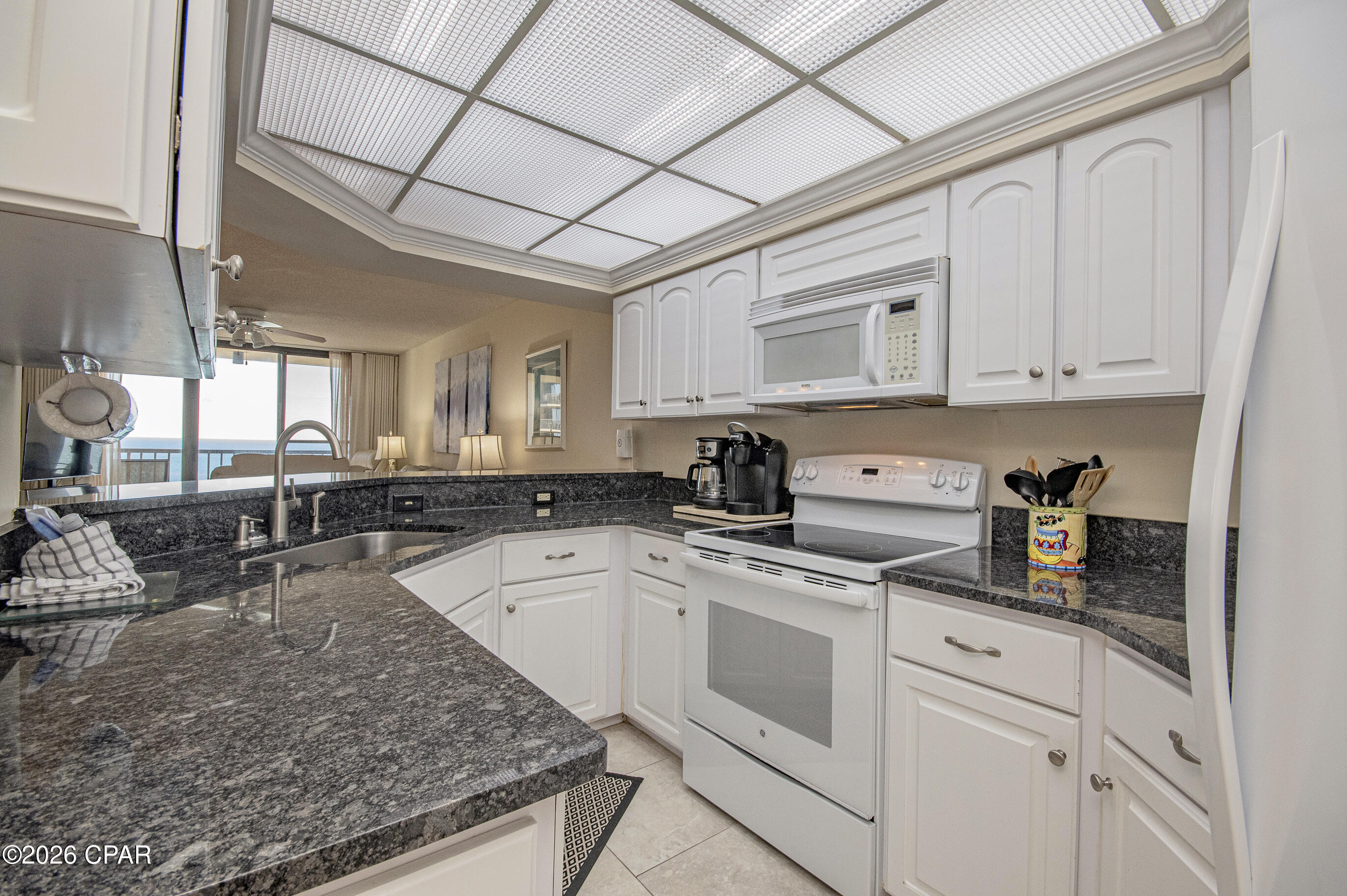 Image 24 For 6505 Thomas Drive 912