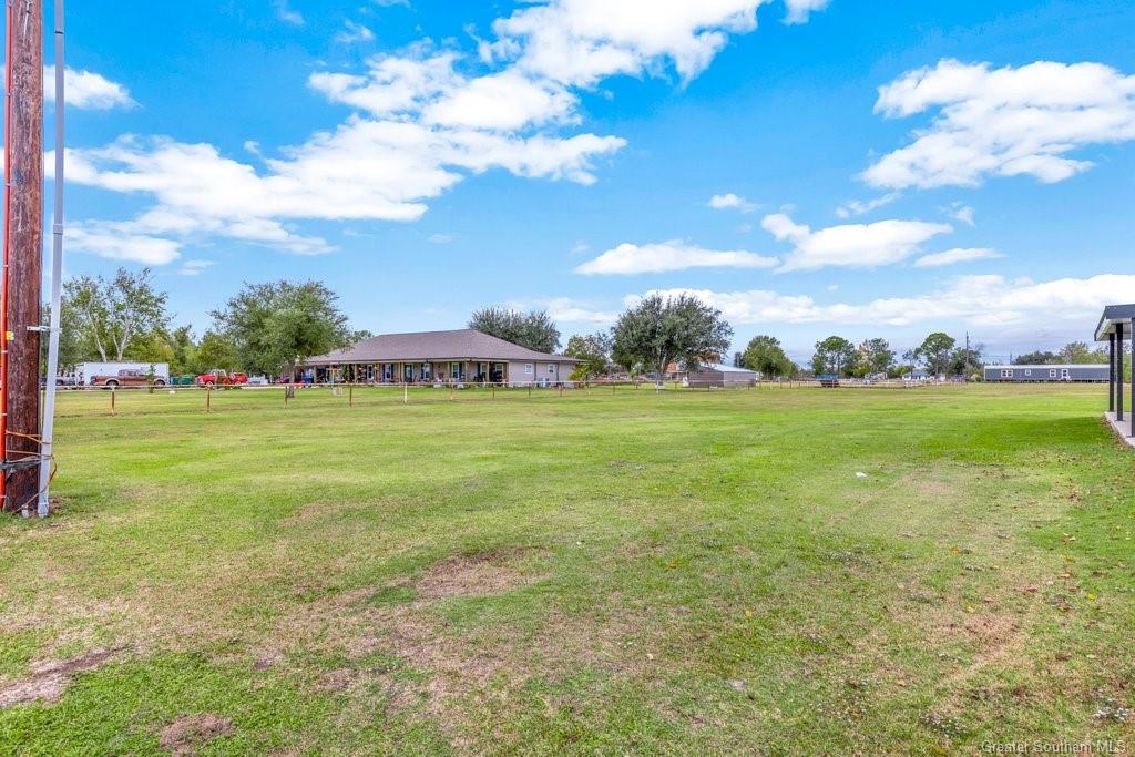 7062 Greathouse Road