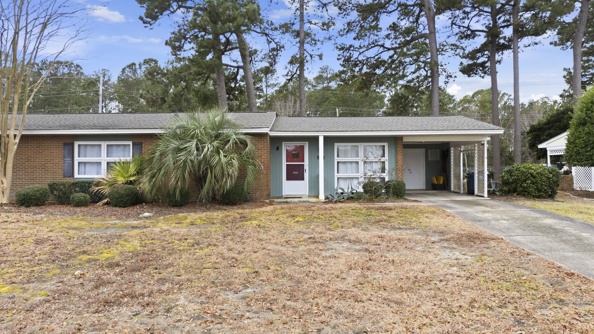 3751 Spruce Dr. Myrtle Beach, SC 29577