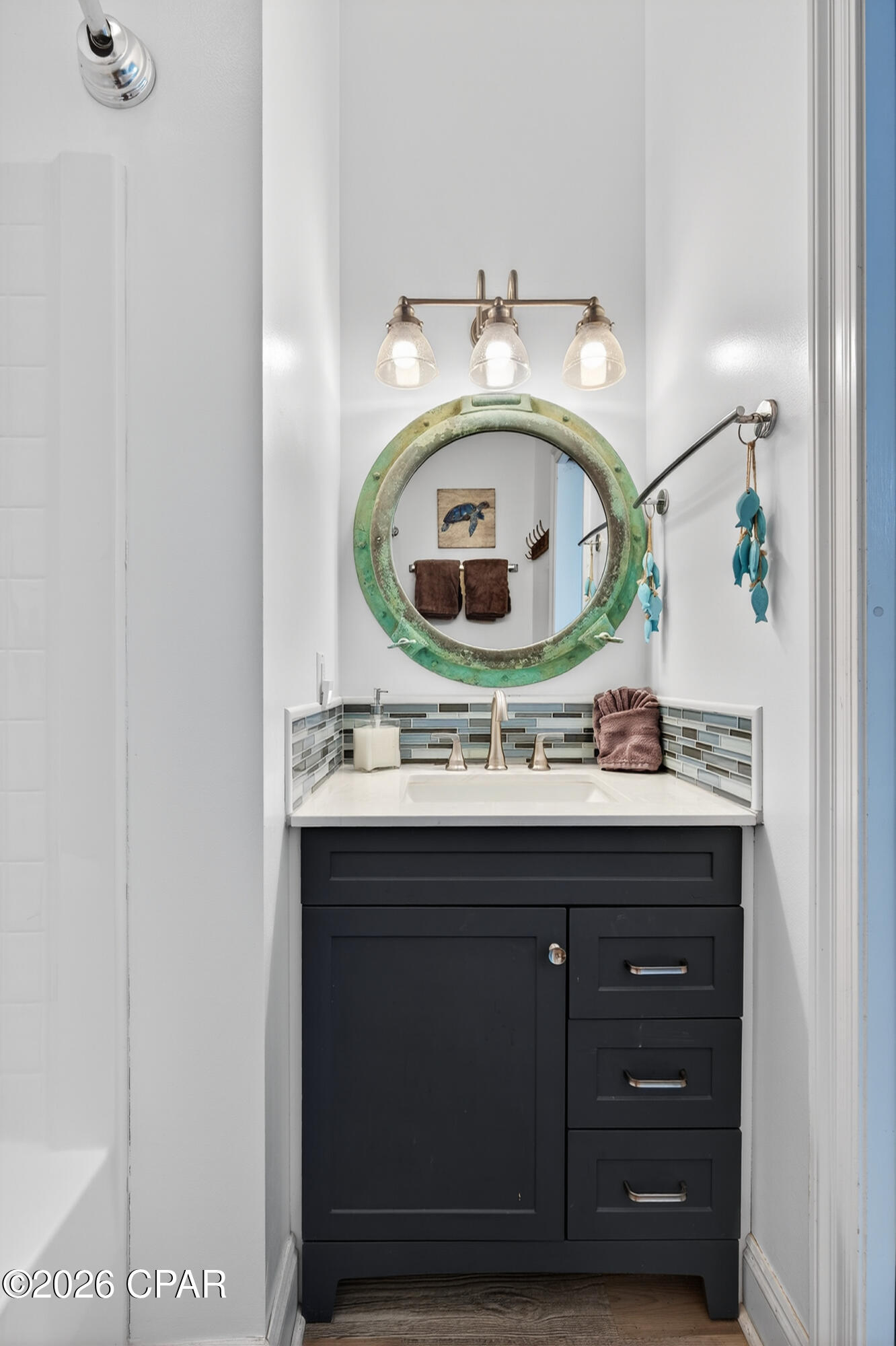 Listing photo id 20 for 16328 Front Beach Road 4