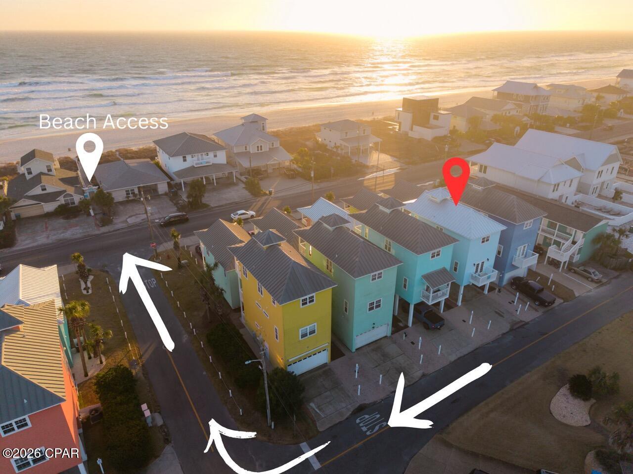 Listing photo id 3 for 16328 Front Beach Road 4