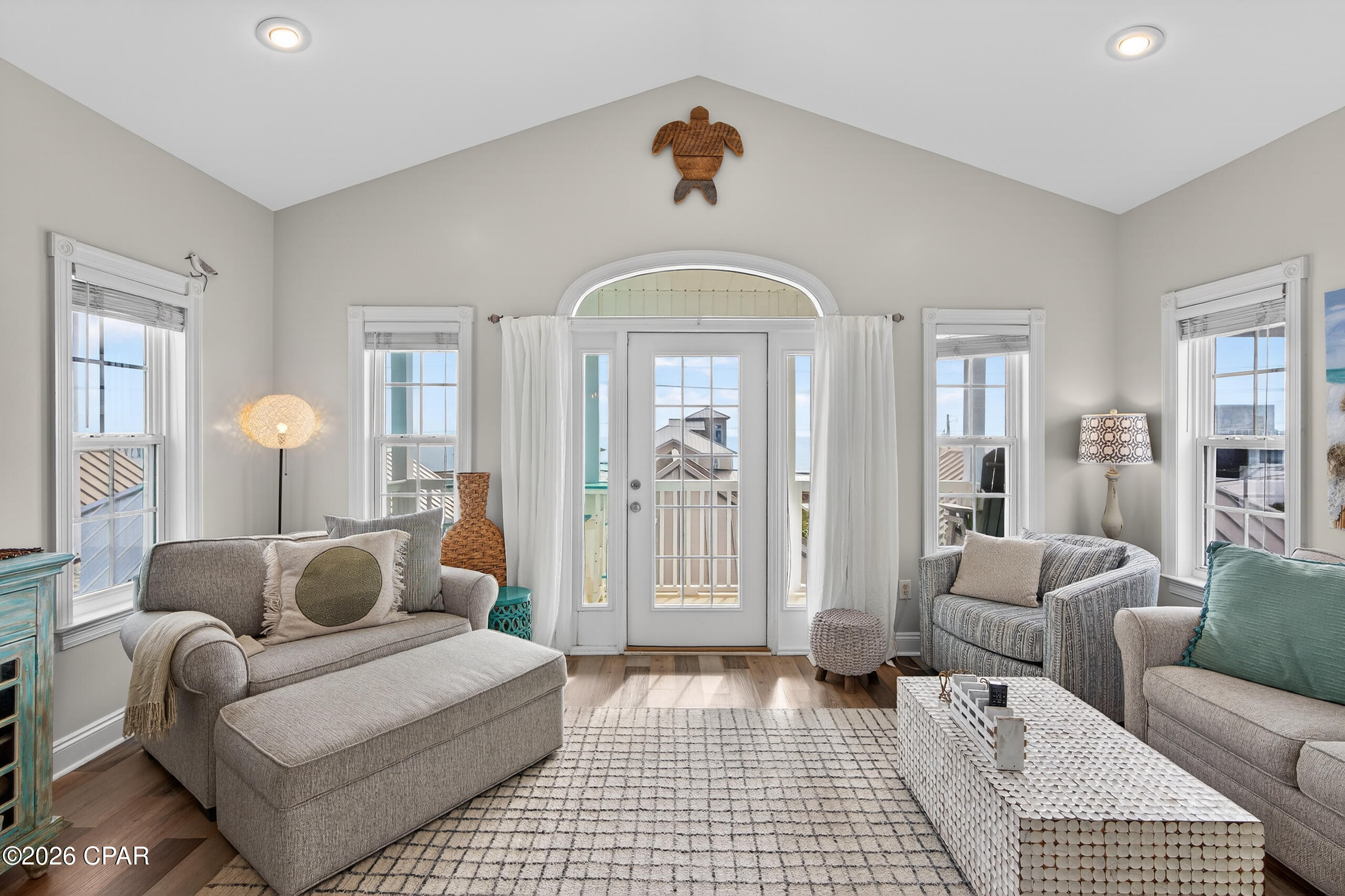 Listing photo id 39 for 16328 Front Beach Road 4
