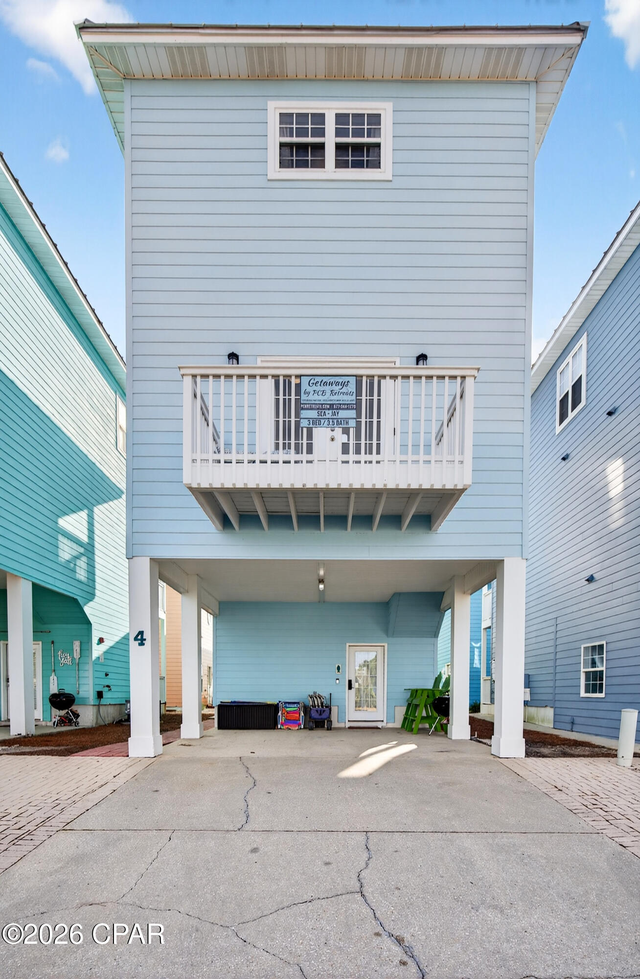 Listing photo id 7 for 16328 Front Beach Road 4