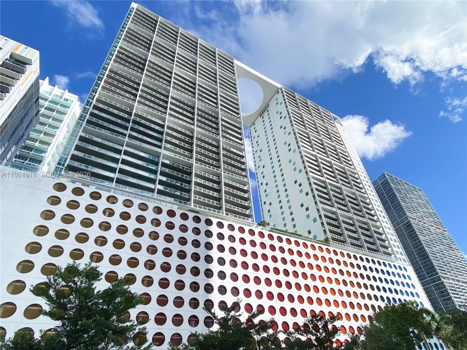 500 Brickell