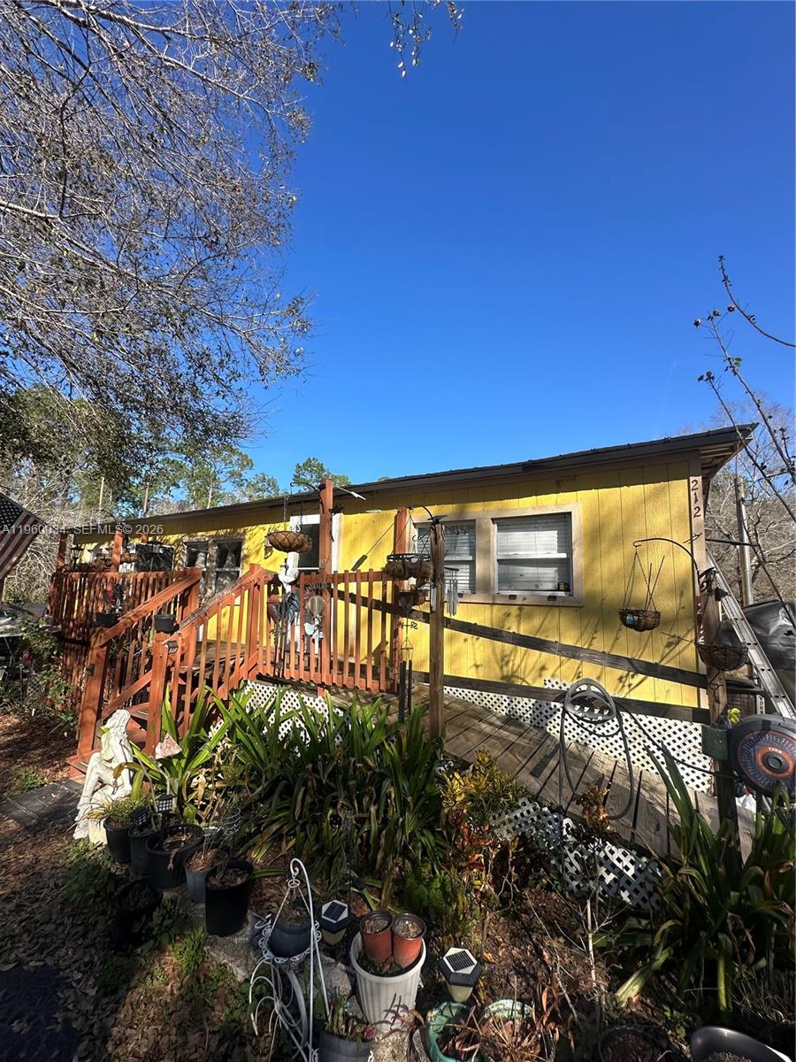 Homes for sale in Avon Park, FL | 212 Ballard Rd, Avon Park, FL 33825 | MLS# A11960034