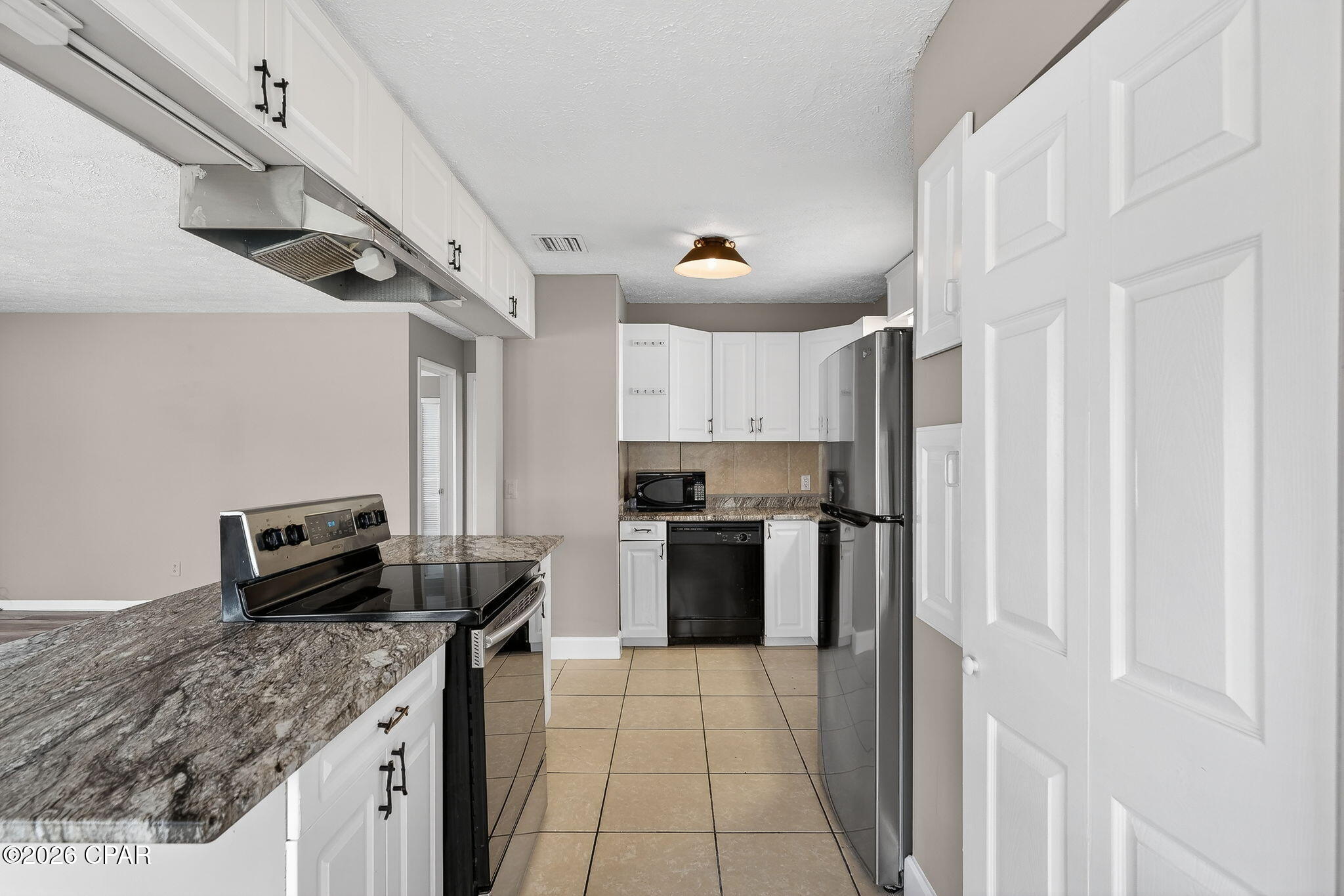 Image 11 For 6714 Beach Drive A