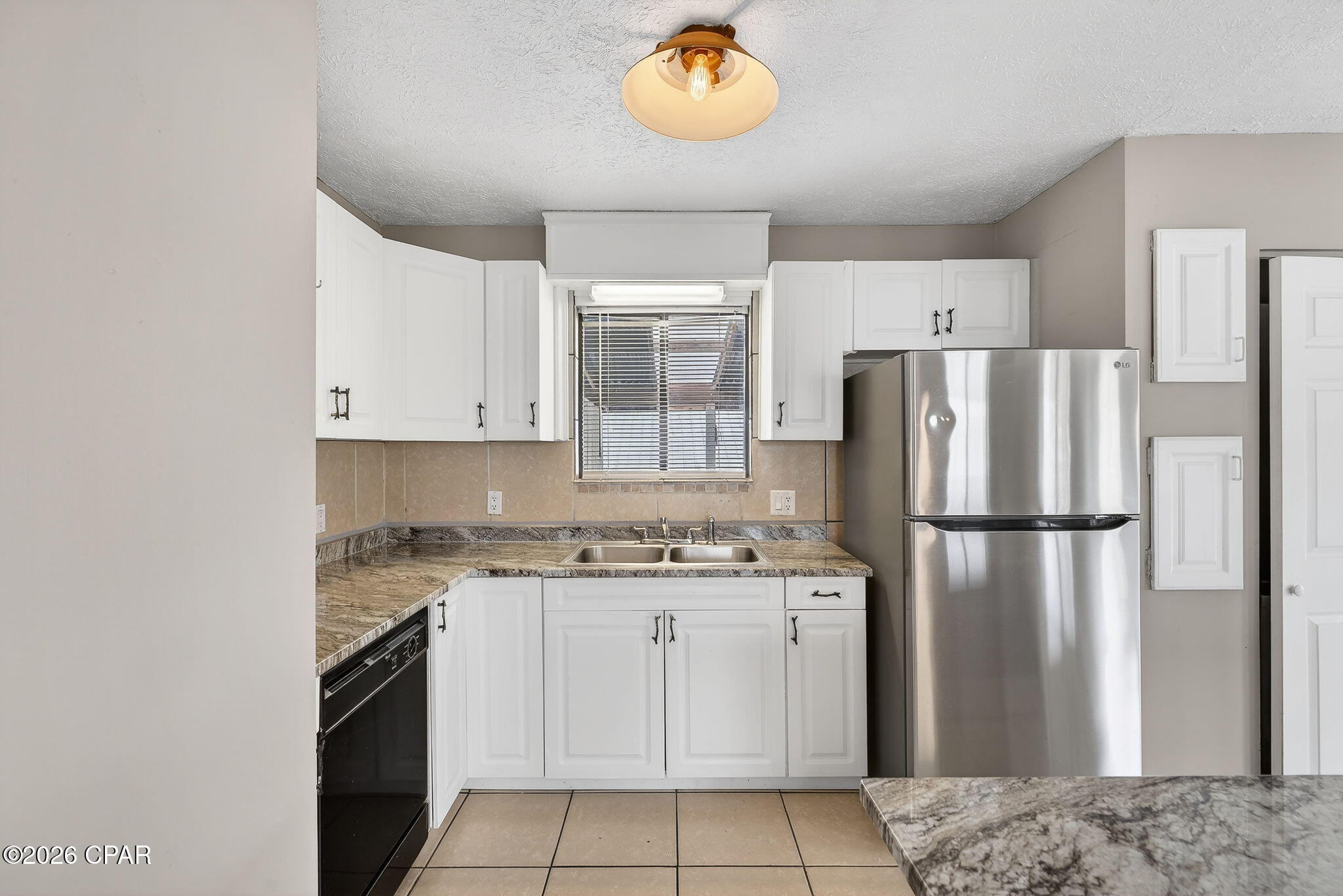 Image 12 For 6714 Beach Drive A