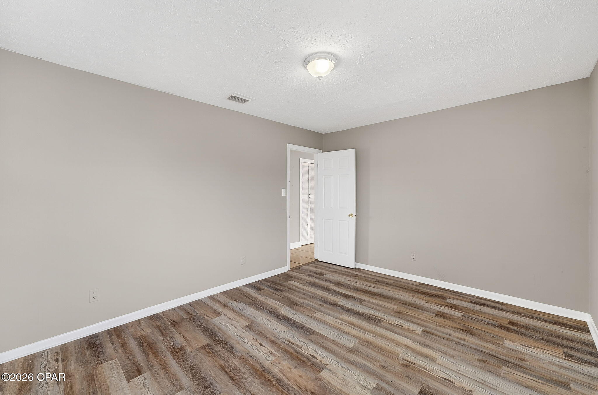 Image 19 For 6714 Beach Drive A