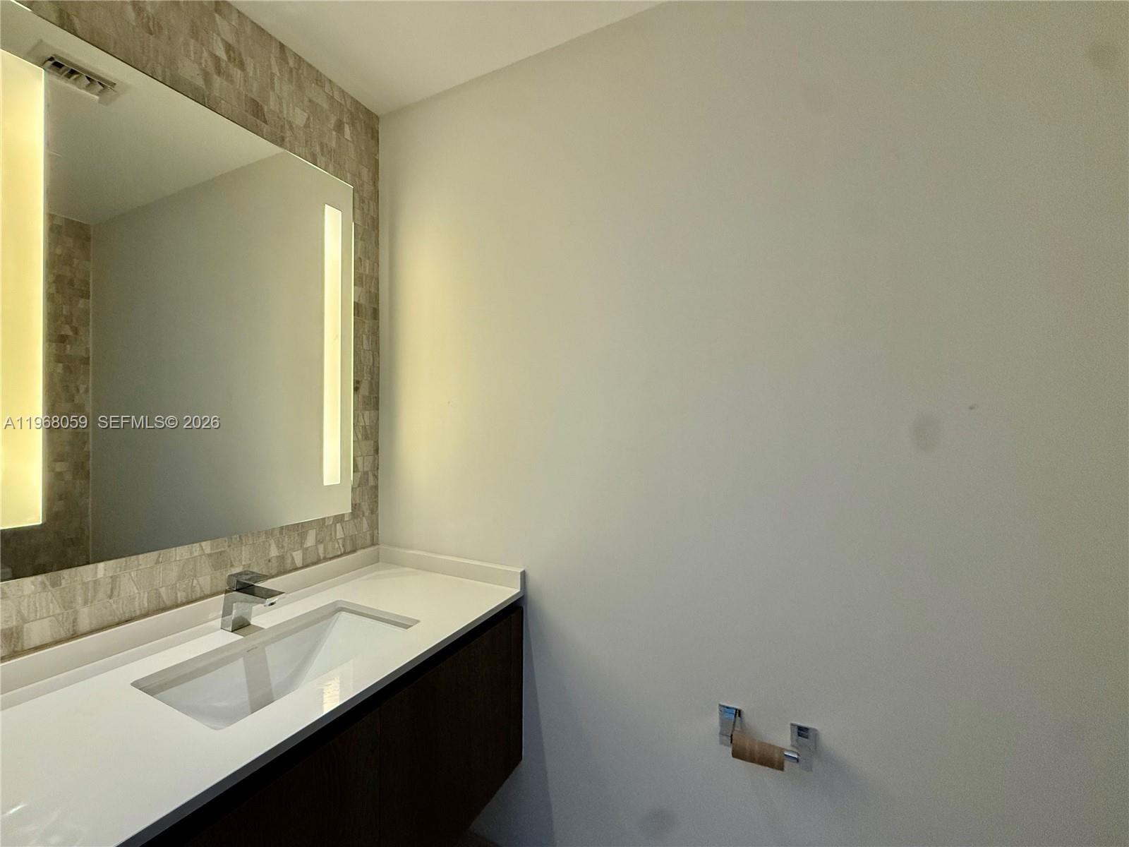 Homes for sale in Miami, FL | 88 Sw 7Th St #1808, Miami, FL 33130 | MLS# A11968059