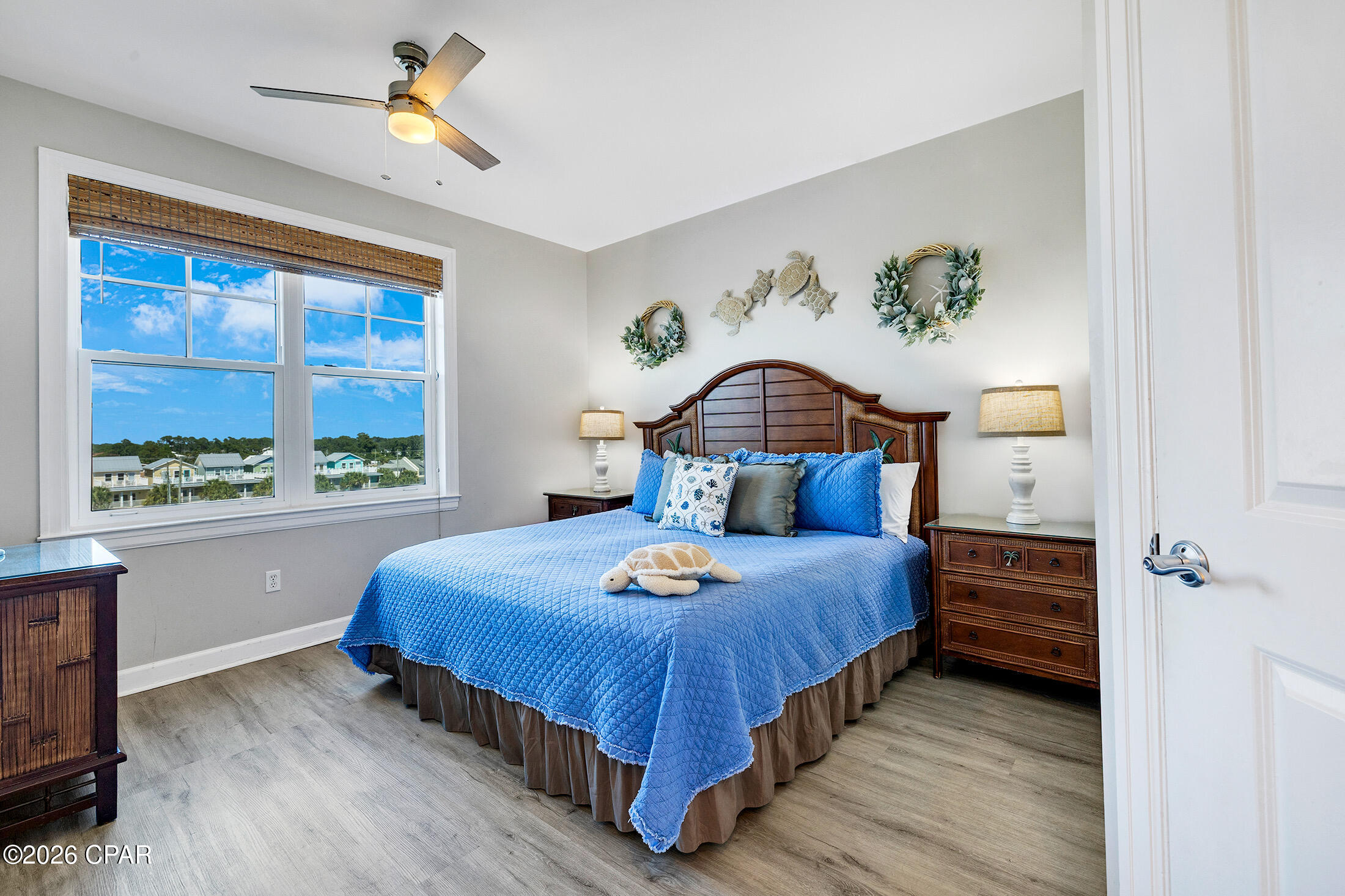 Listing photo id 24 for 7505 Thomas Drive 411a