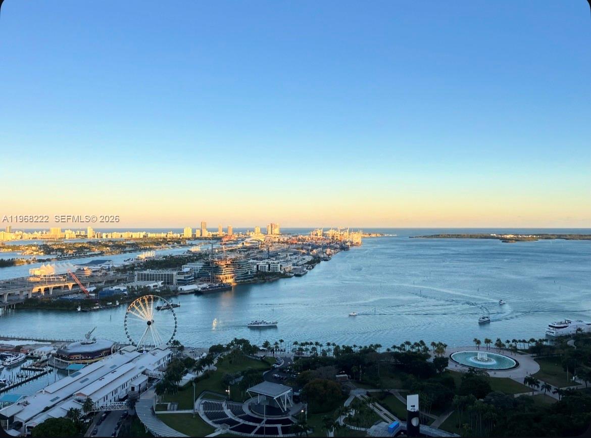 Vizcayne South Condo