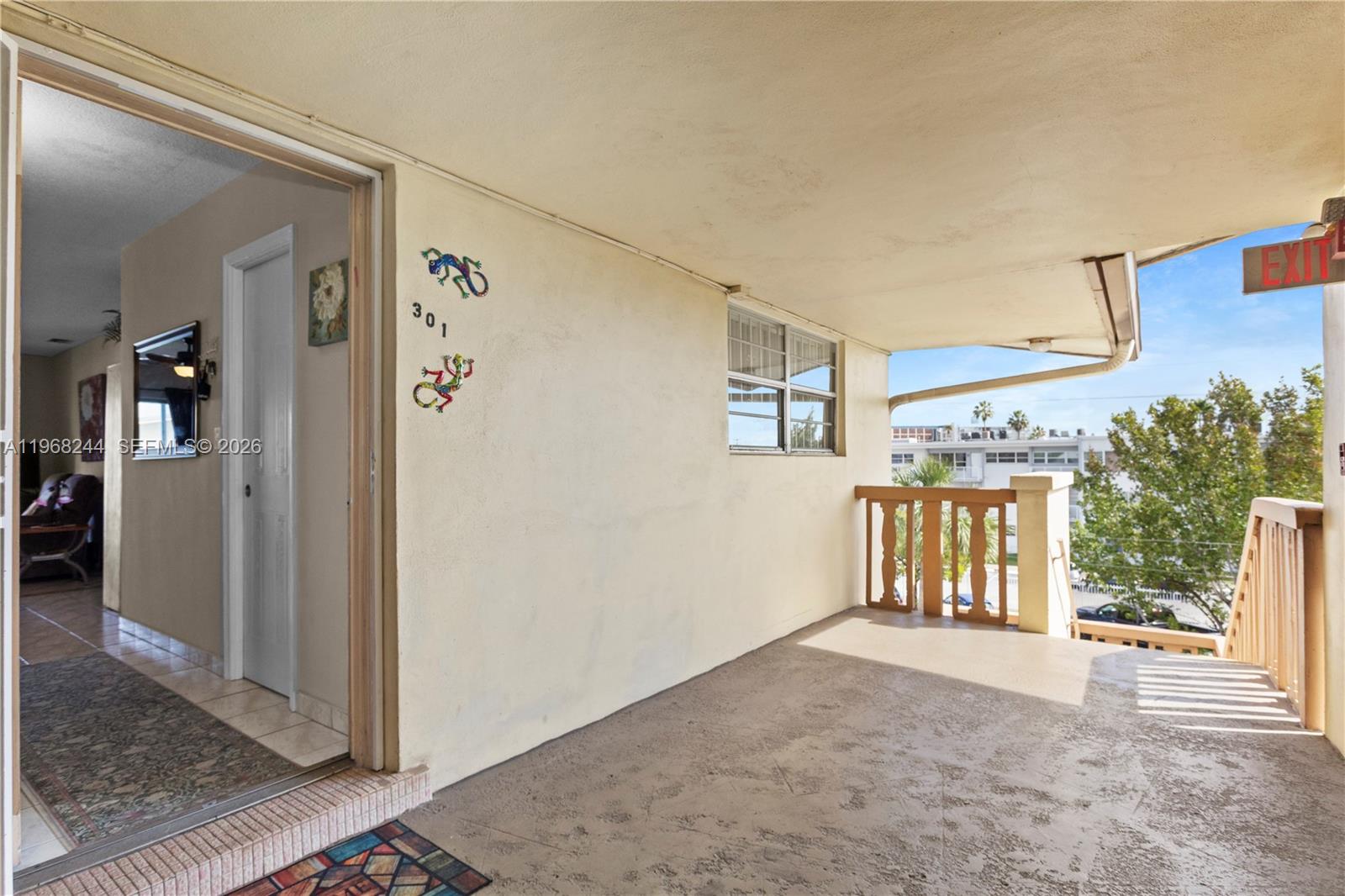 16750-ne-14th-ave-301-miami-fl-33162/hzid_cd315072