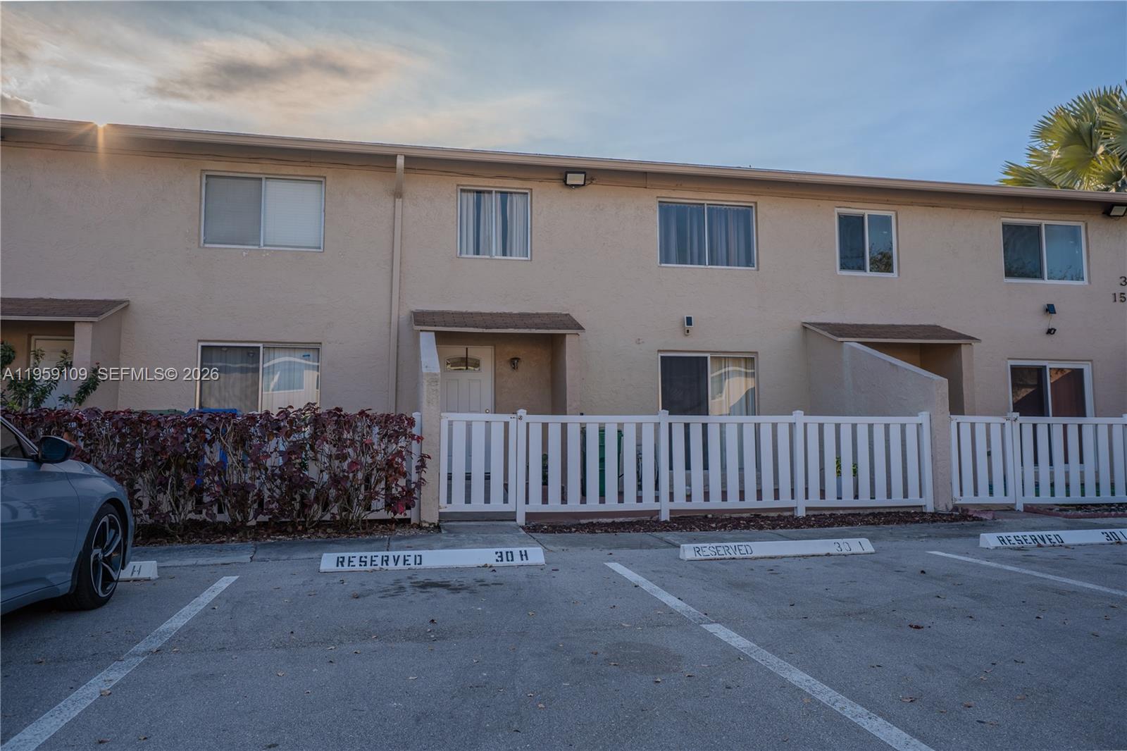 Townhomes Of Oriole II