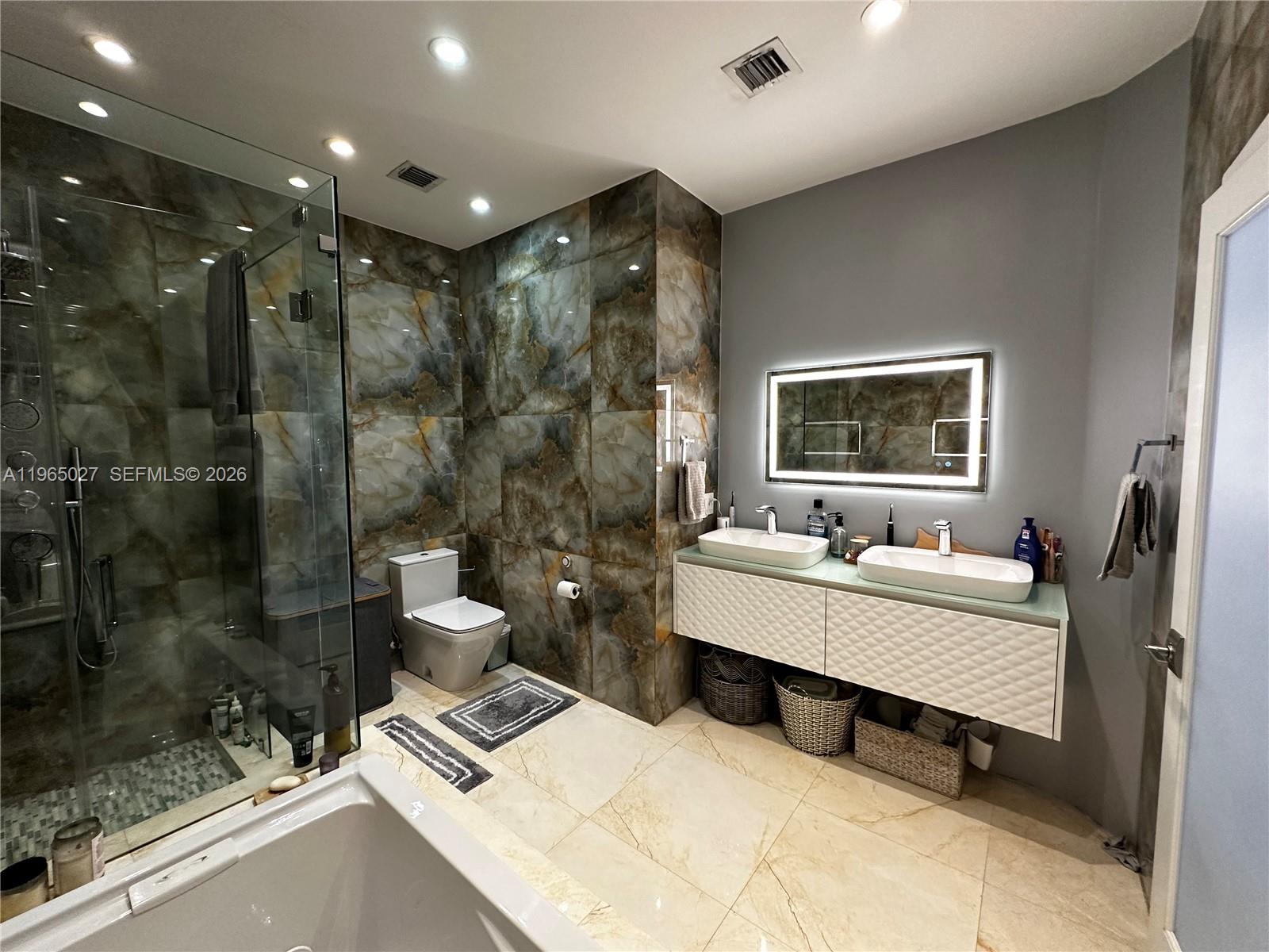 Kendall Village Townvilla