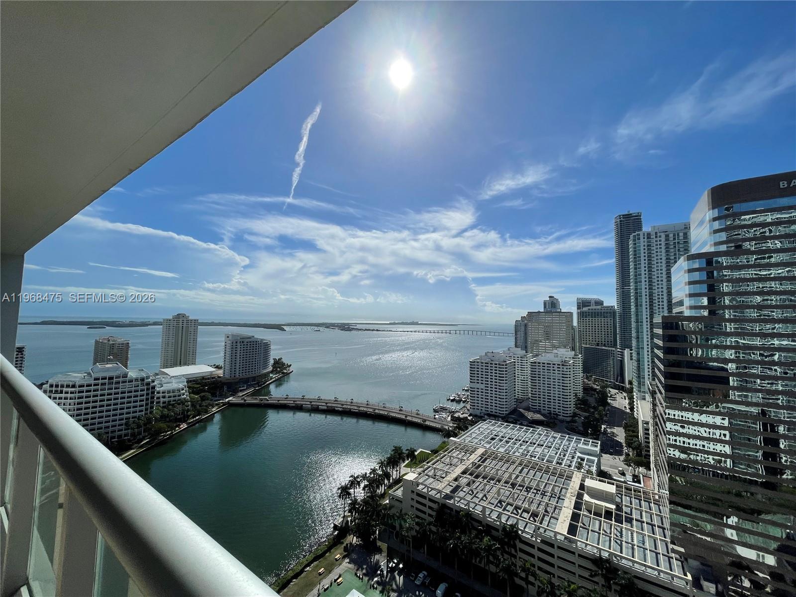 Icon Brickell II