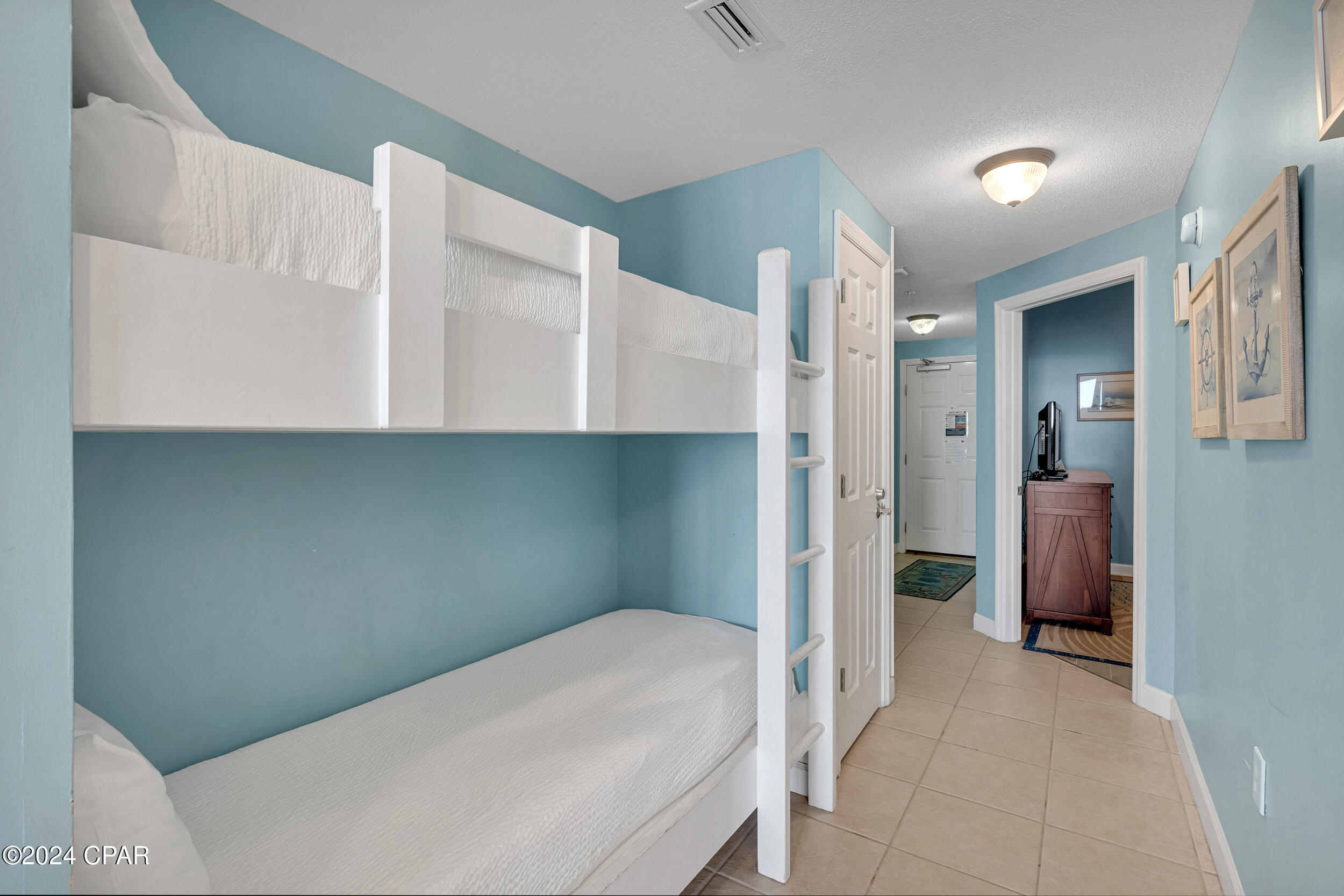 Image 11 For 5115 Gulf Drive 507