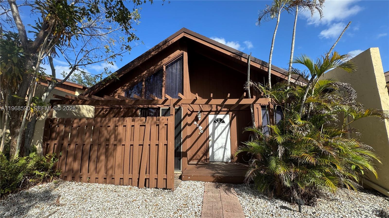 Palm-Aire Village 4Th Sec