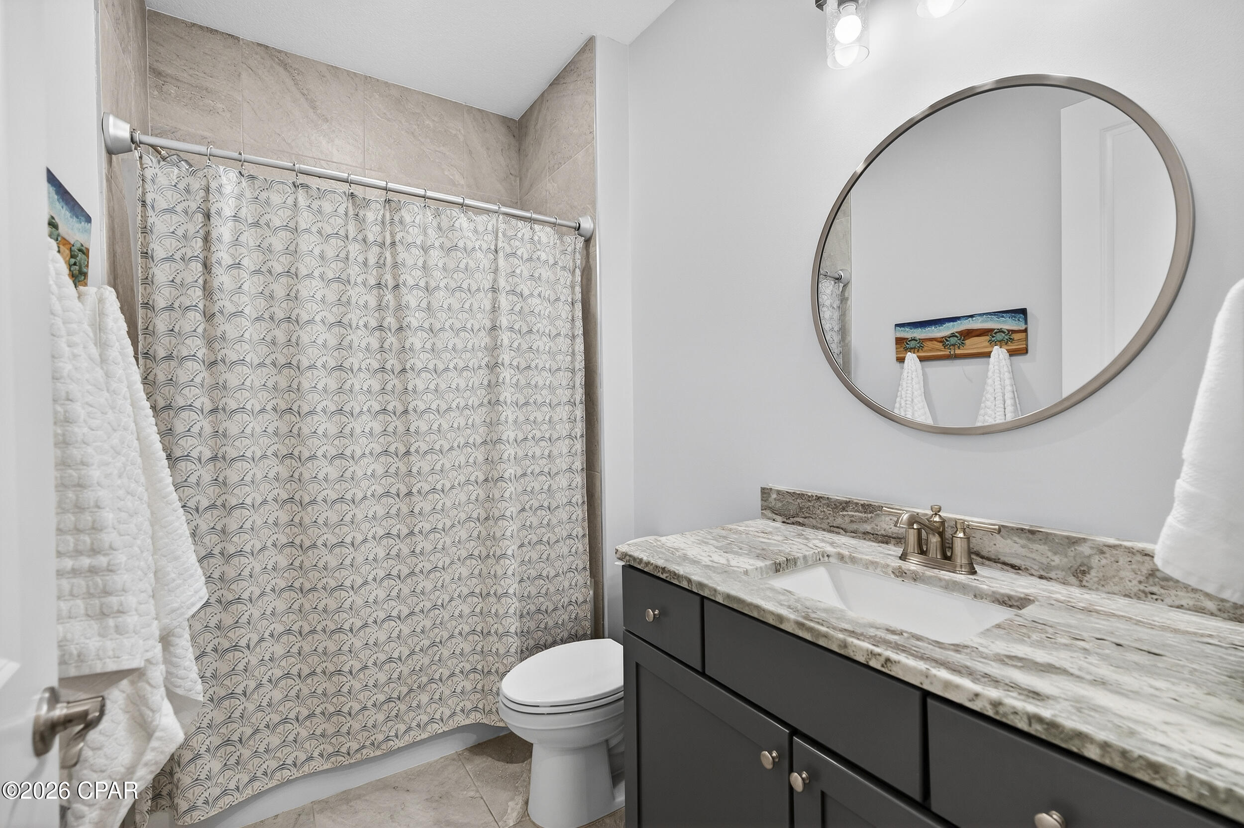 Listing photo id 14 for 886 Breakfast Point Boulevard