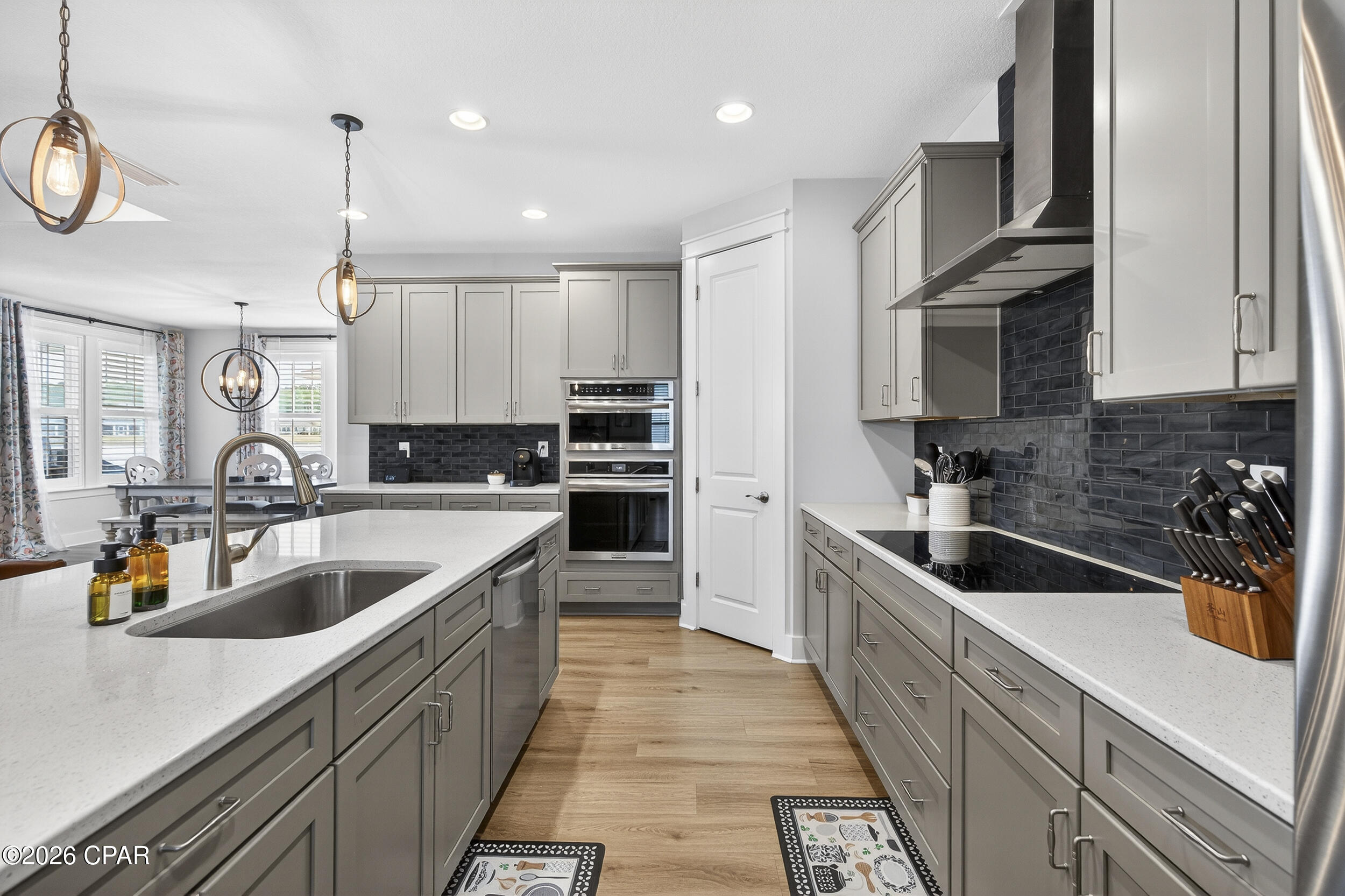 Image 3 For 886 Breakfast Point Boulevard