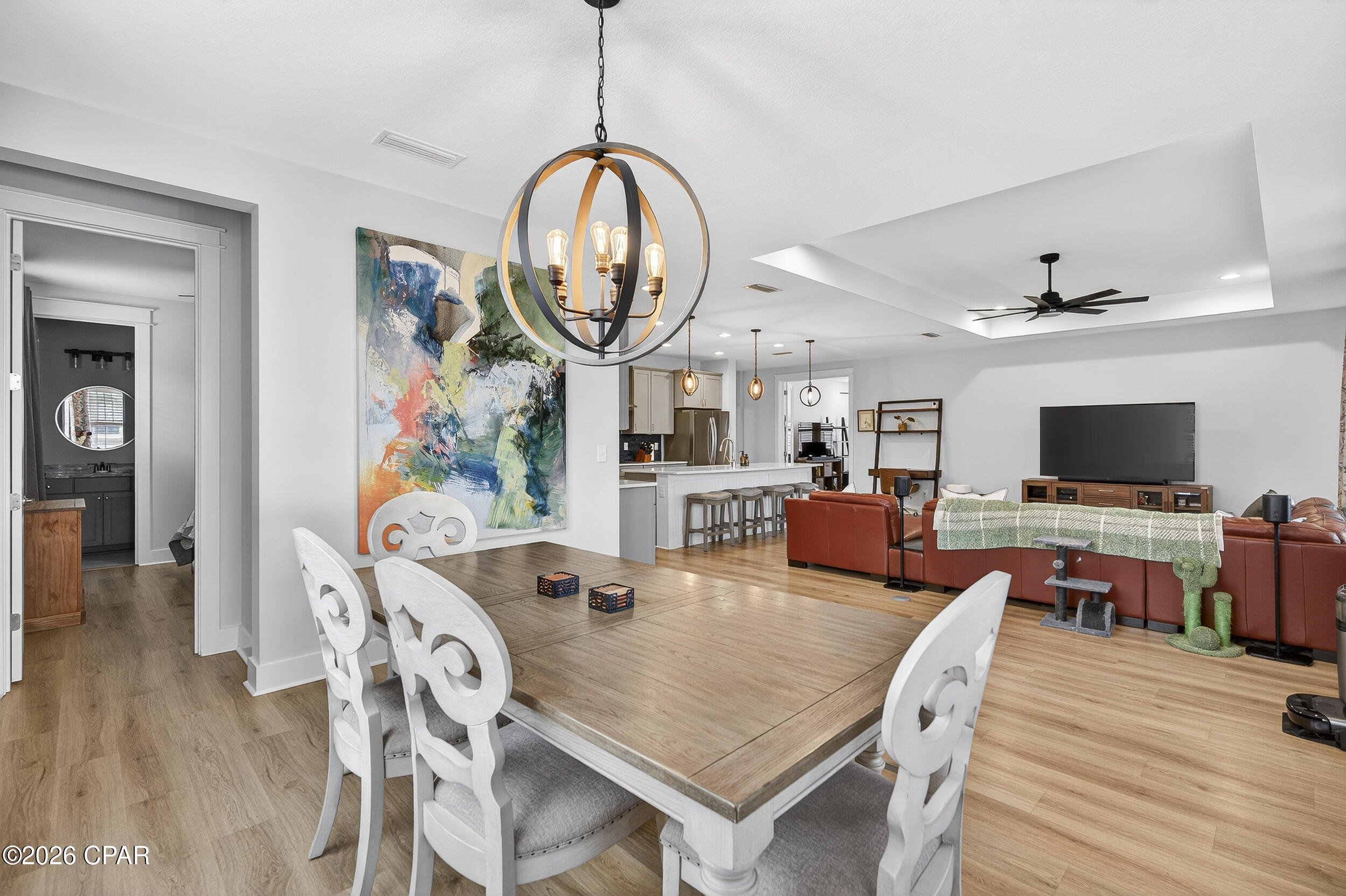 Listing photo id 30 for 886 Breakfast Point Boulevard