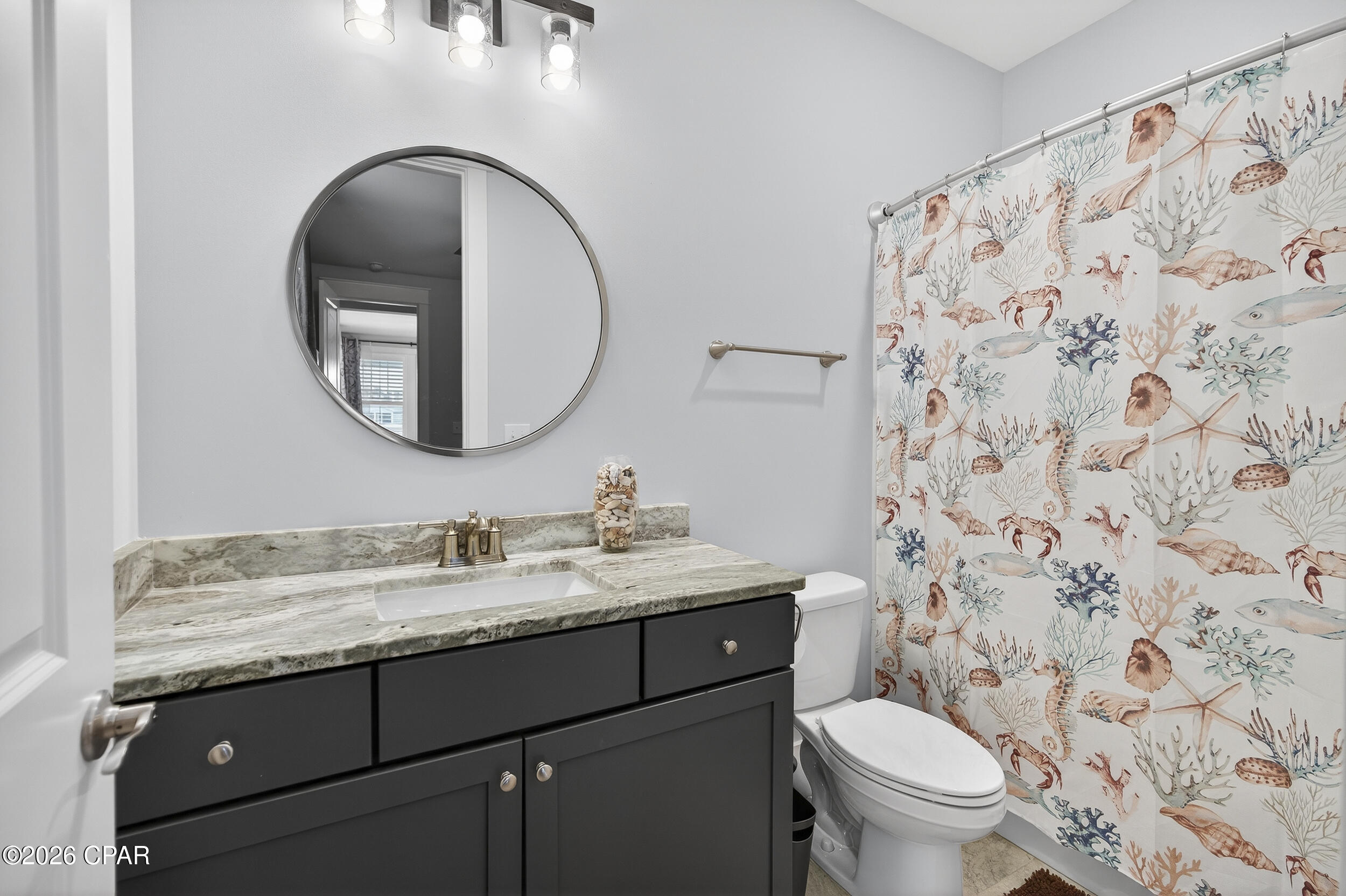 Listing photo id 41 for 886 Breakfast Point Boulevard