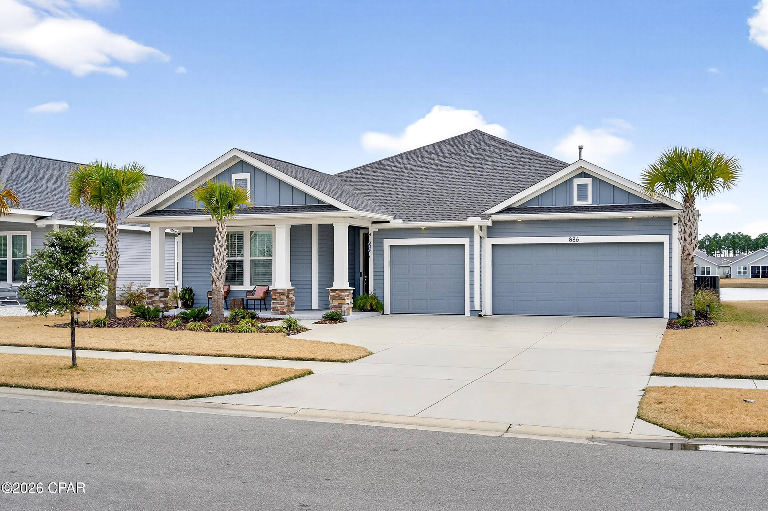 Listing photo id 48 for 886 Breakfast Point Boulevard