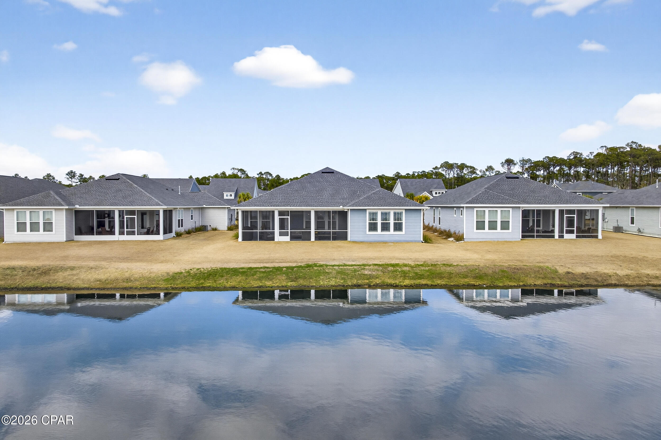 Listing photo id 55 for 886 Breakfast Point Boulevard