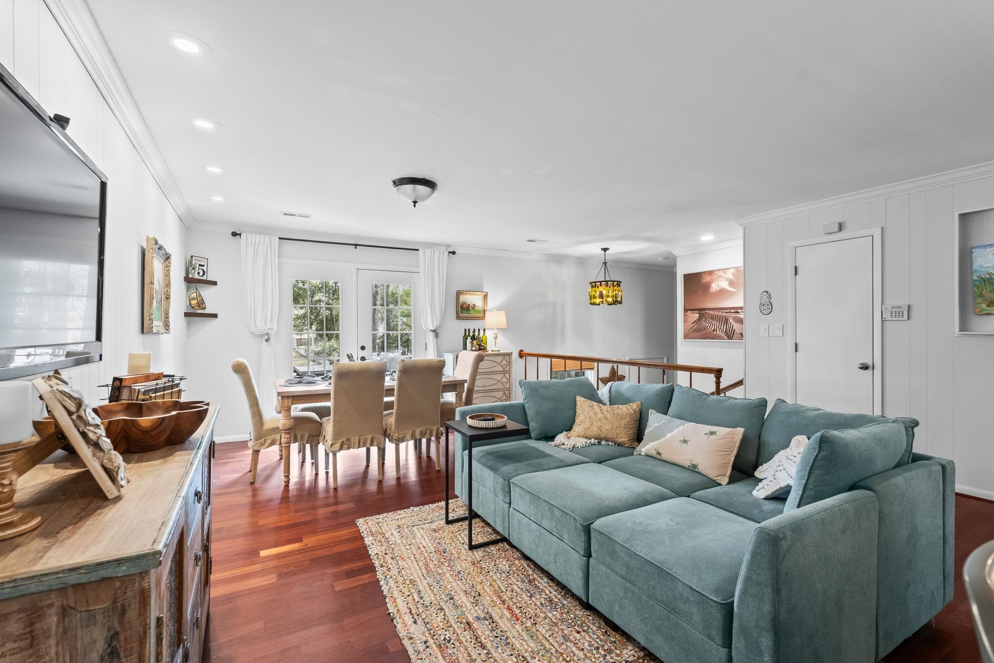 2604450 | Photo 13