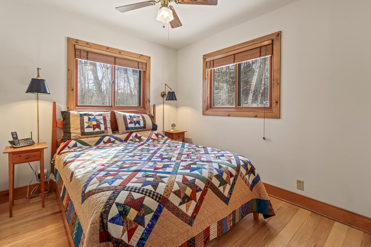 Spectacle Lake Property 3306 Retriever Ln Photo 13