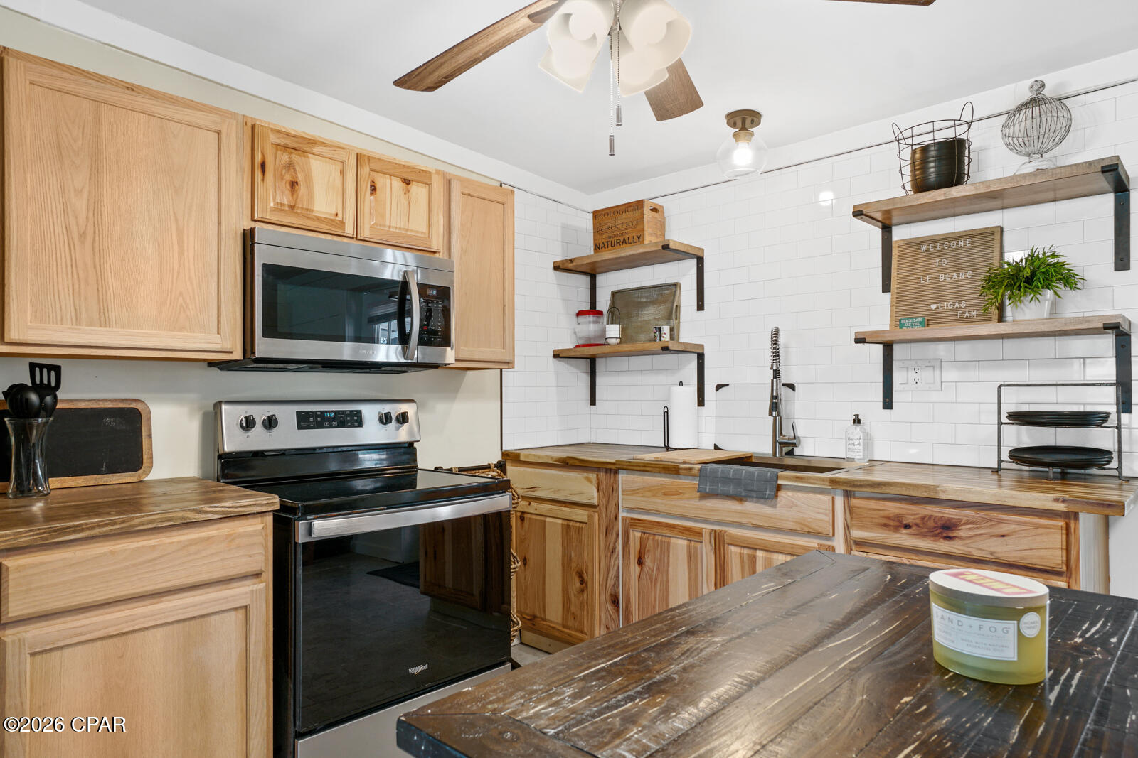 Image 5 For 13809 Bay Avenue