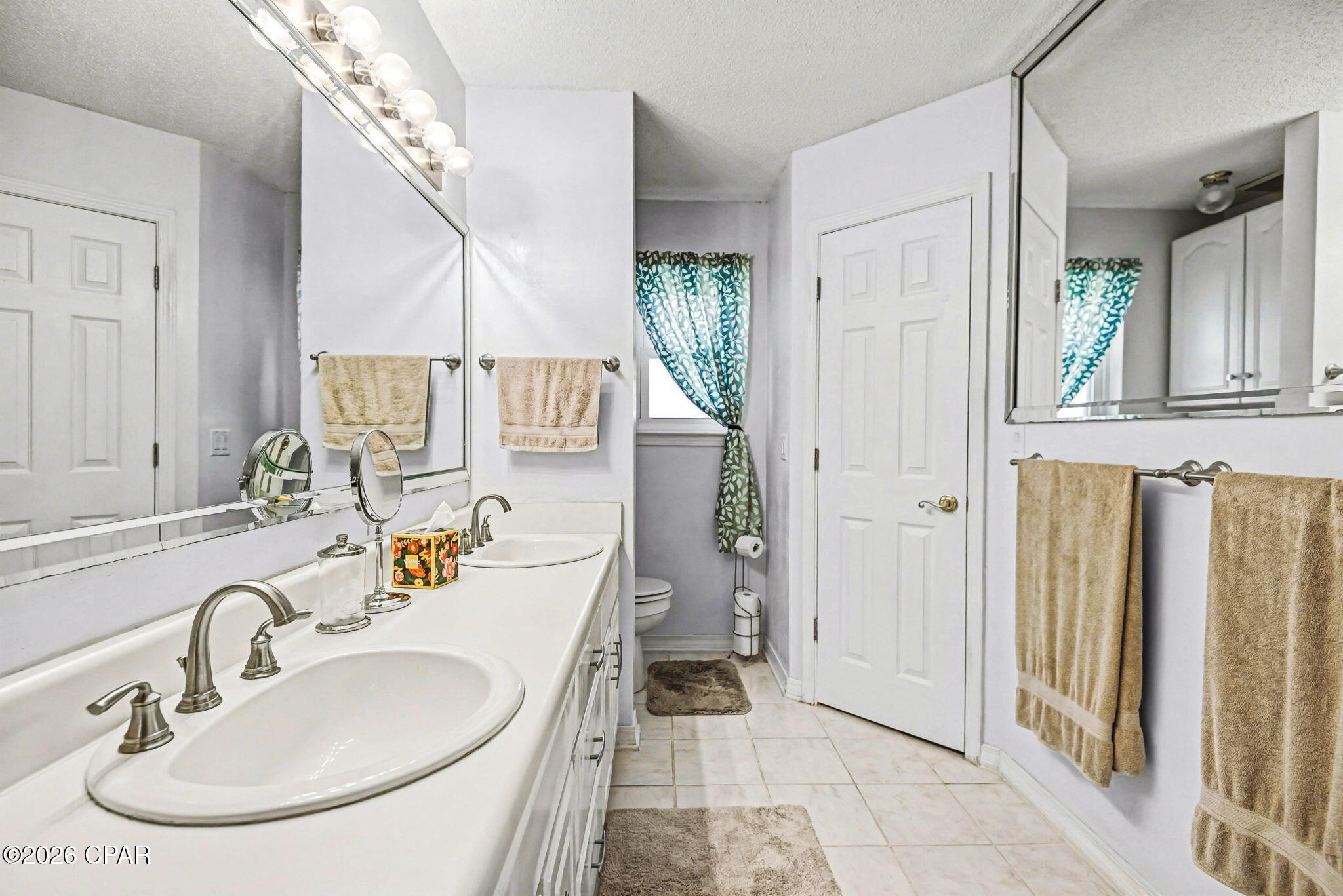 Image 19 For 1993 Biscayne Boulevard