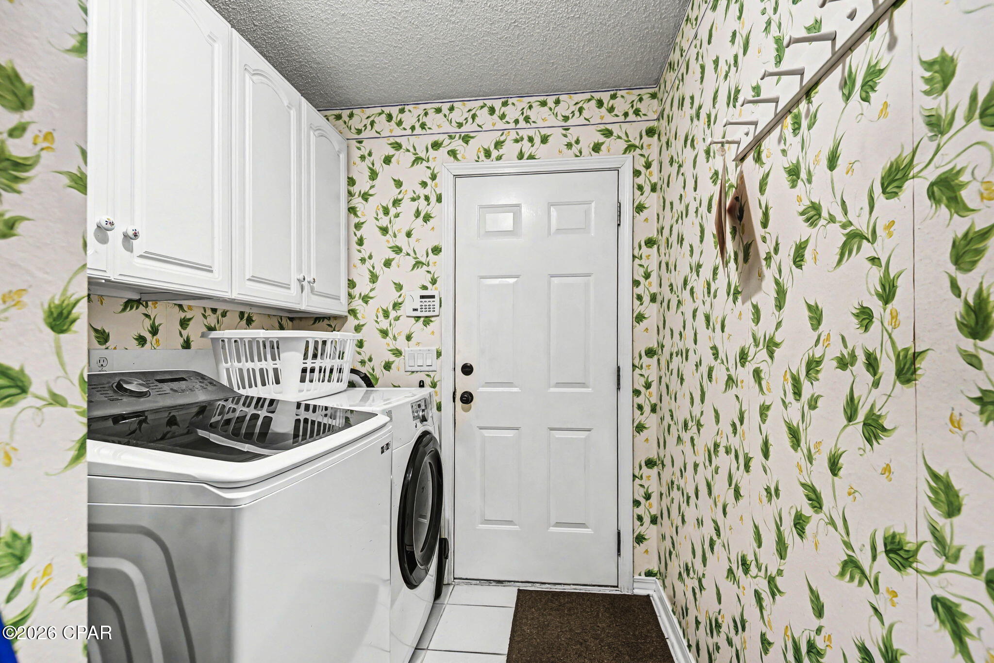 Image 32 For 1993 Biscayne Boulevard