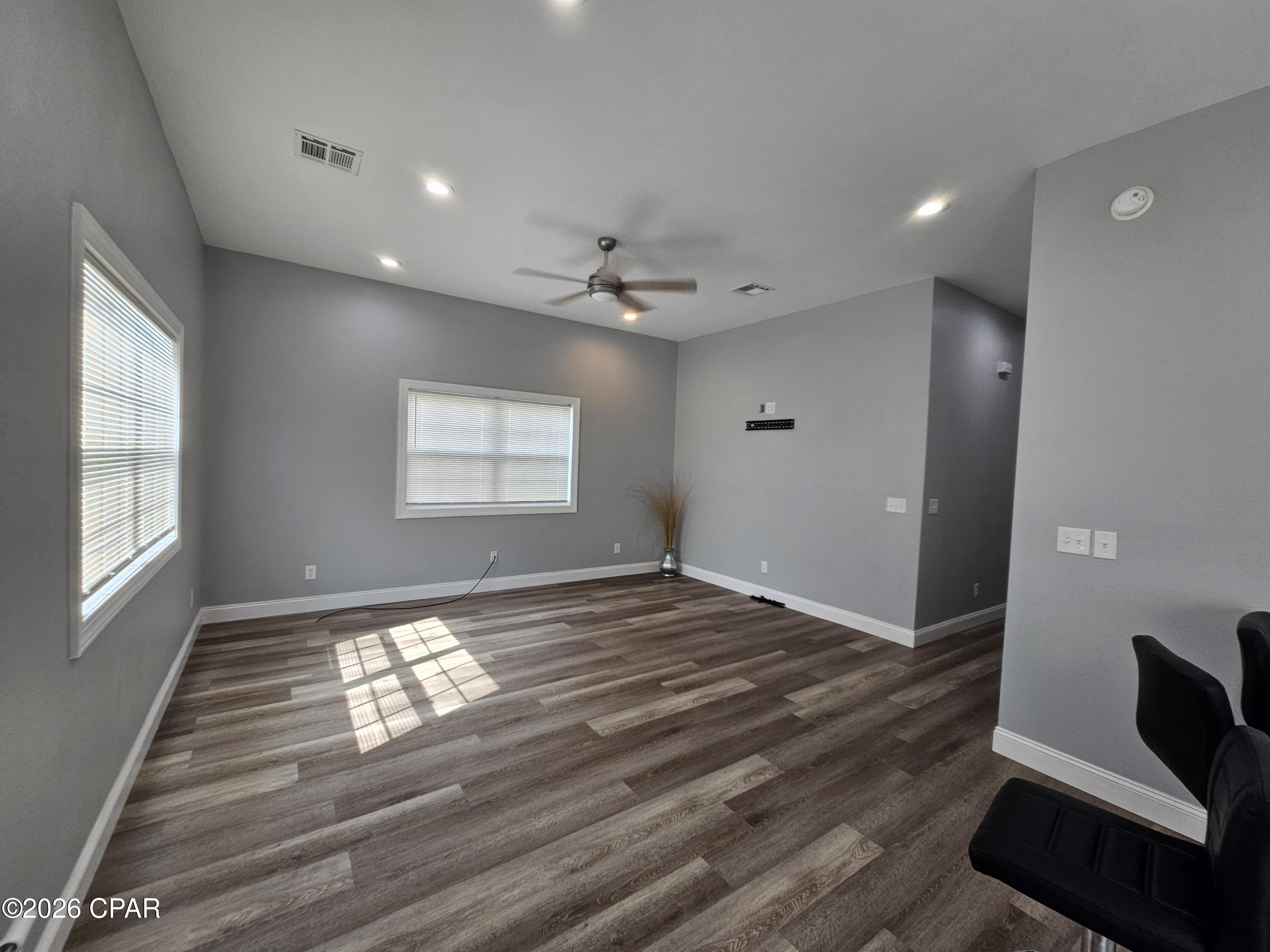 Image 7 For 1409 6th Court