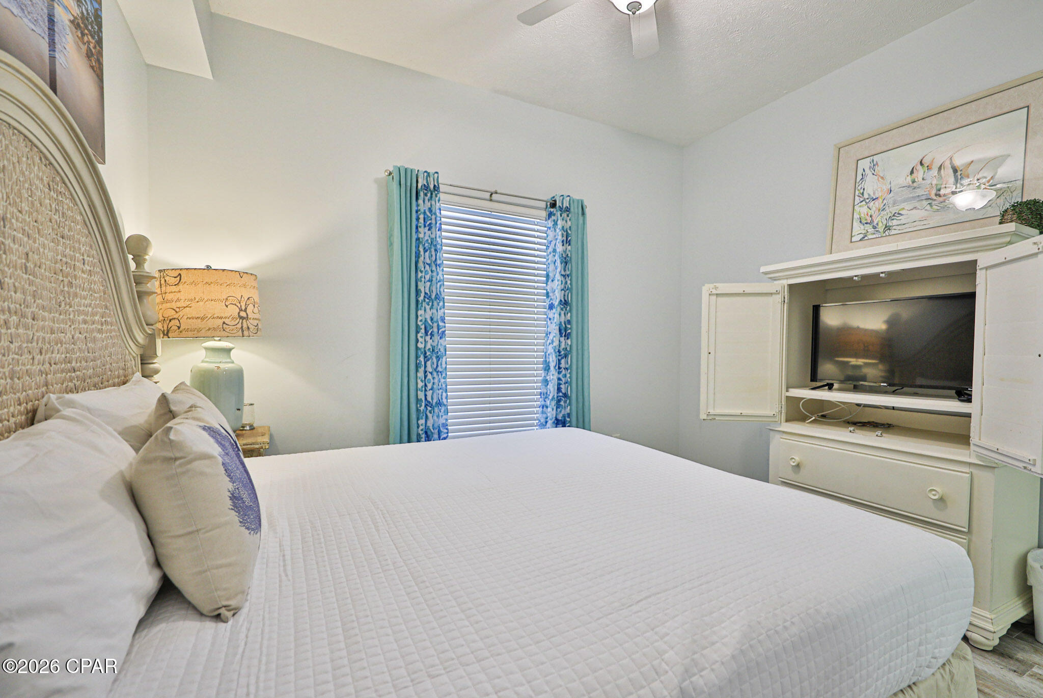 Image 16 For 8715 Surf Drive 2002b