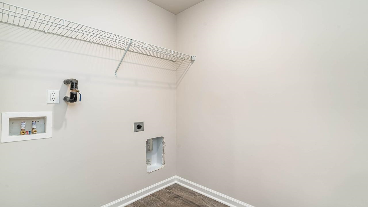 2604502 | Photo 21