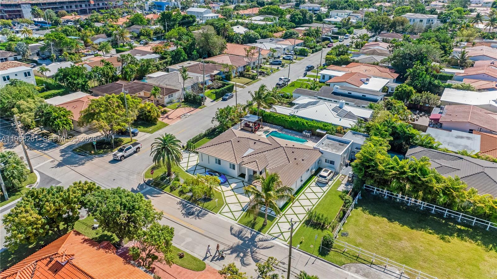 Altos Del Mar No 5