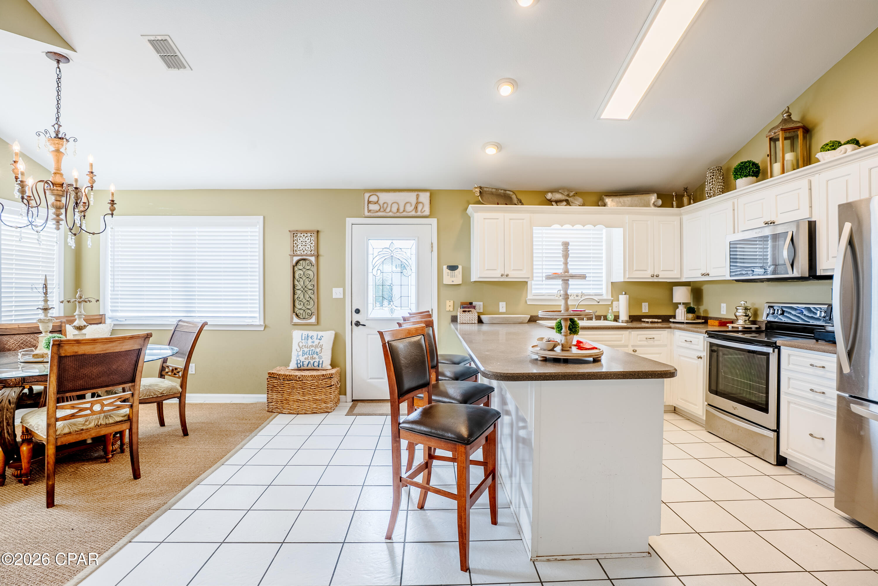 Image 10 For 602 Tarpon Street