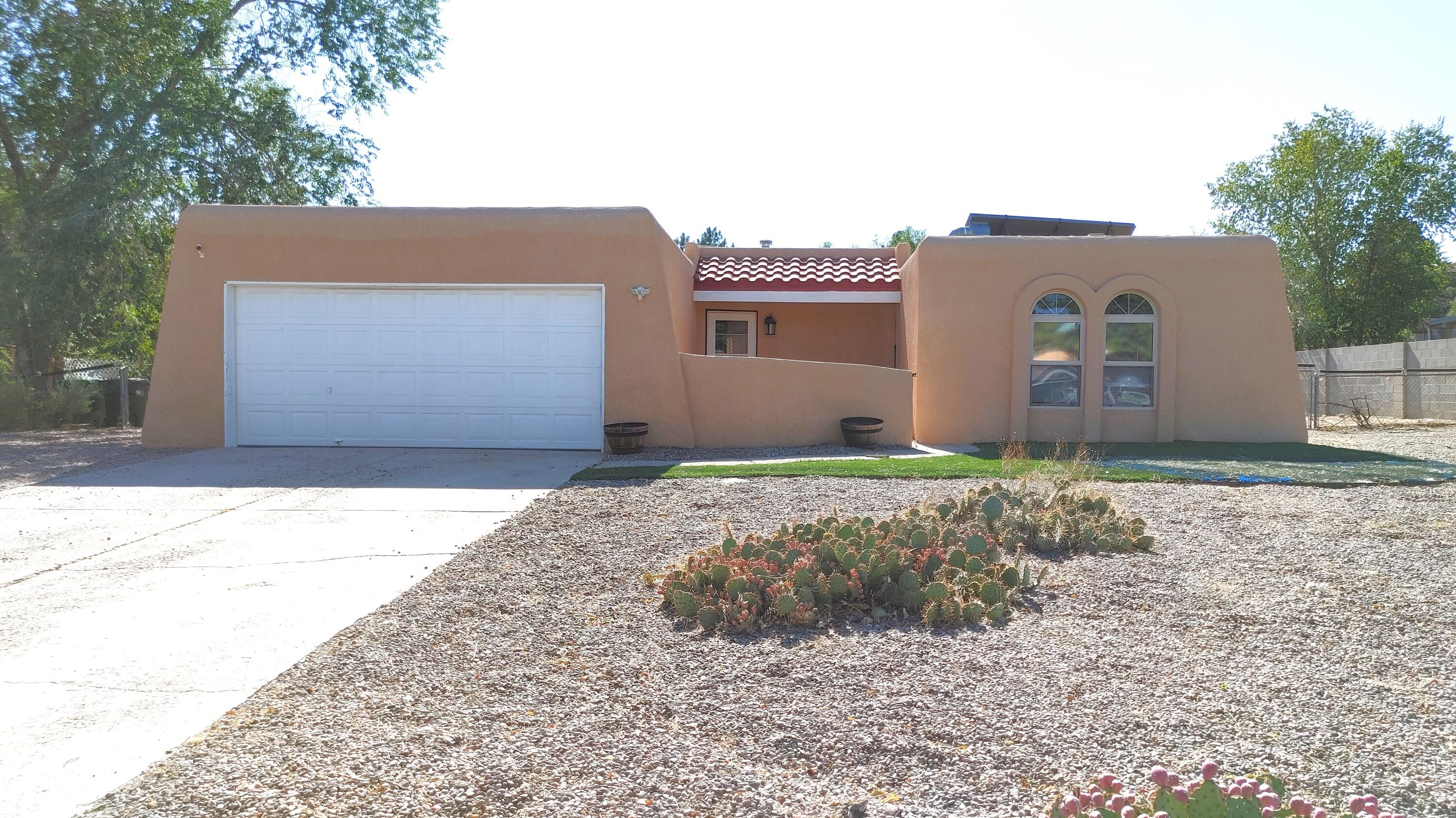5218 Fairfax Drive, Albuquerque NM 87114