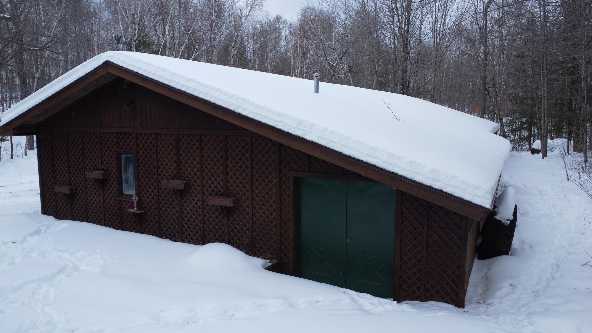 River Property Property 1091 Amber Lake Ln N Photo 5