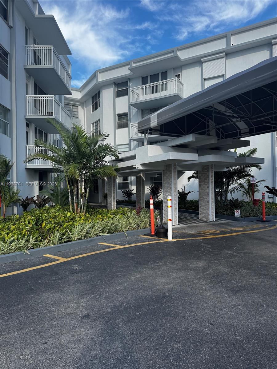 Chelsea Bayview Condo