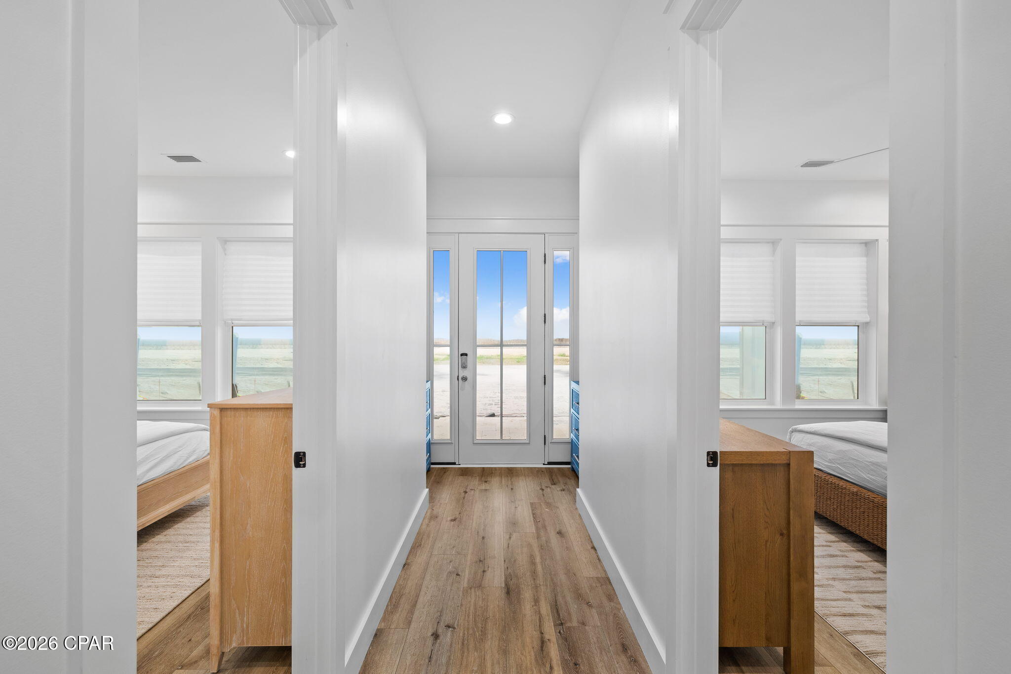 Image 3 For 5948 Gulf Drive