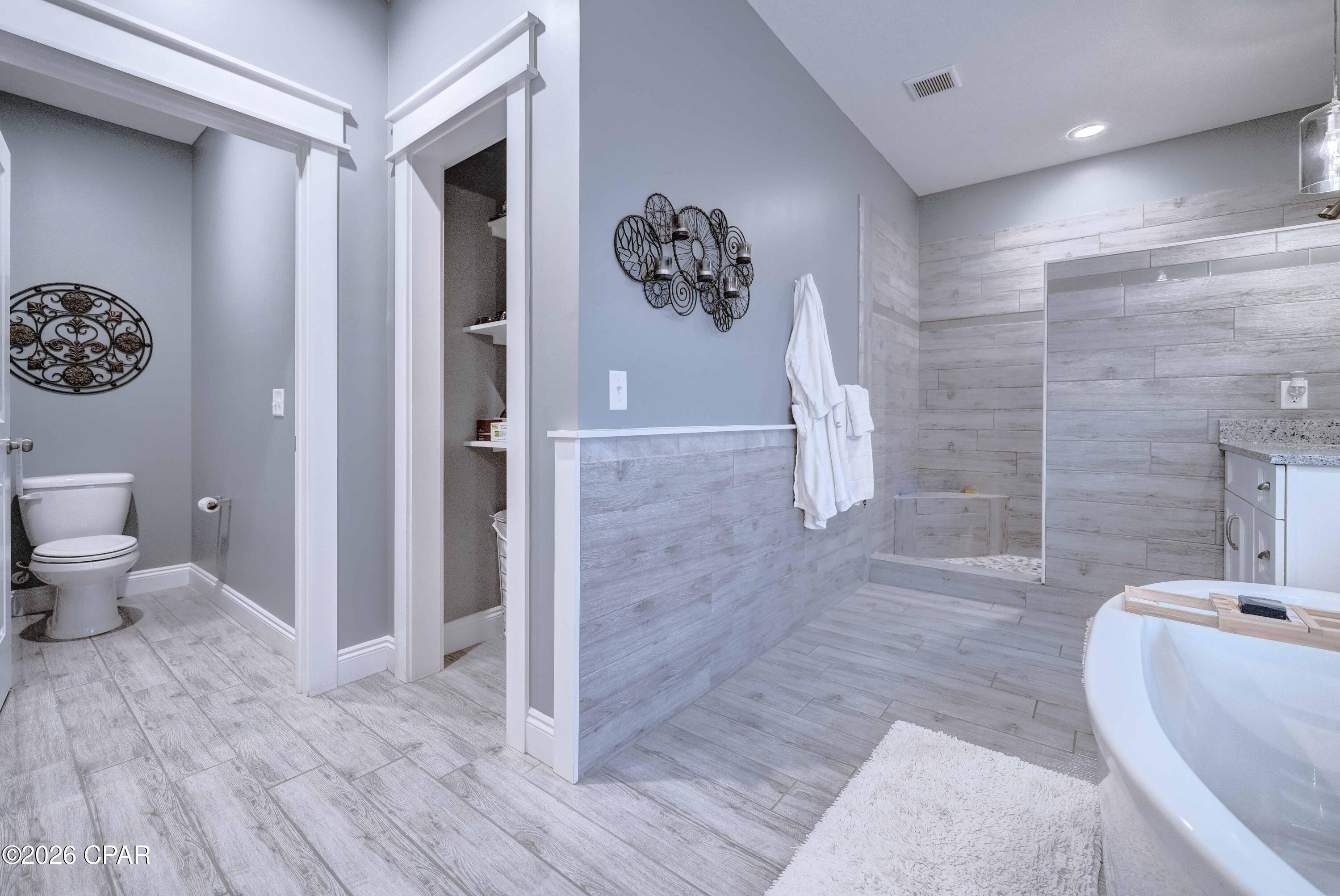 Image 48 For 223 Wiregrass Lane