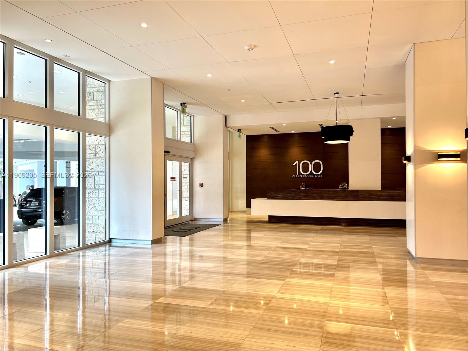 Arlen House East Condo