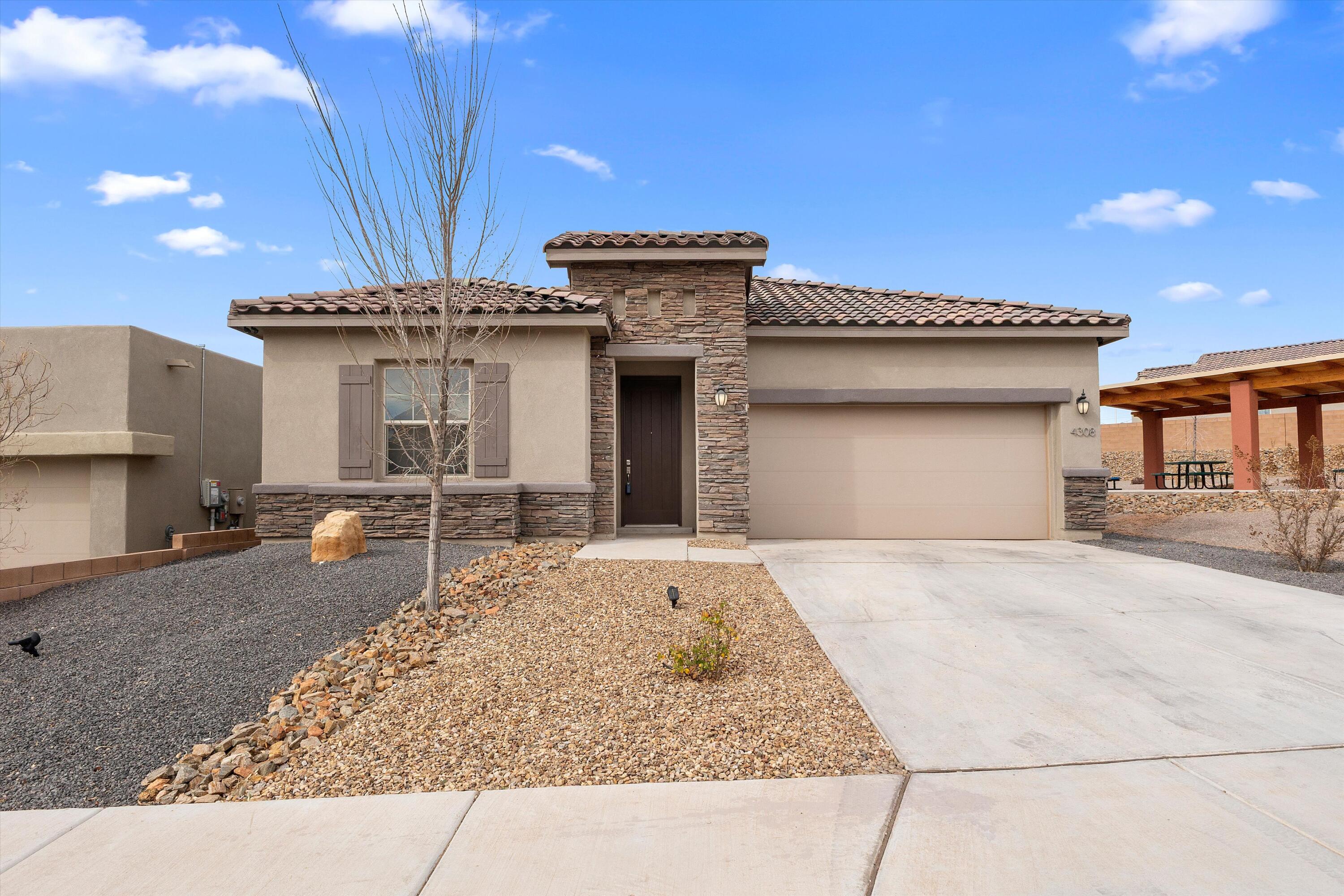 4308 Mountain Trail Loop, Rio Rancho NM 87144