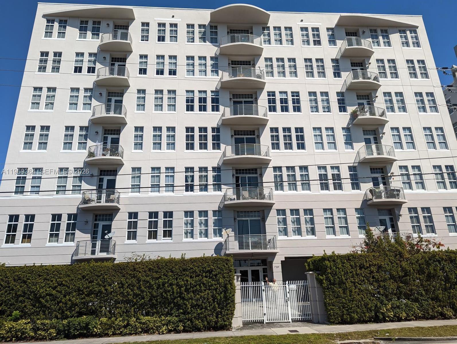 Skylofts Condo