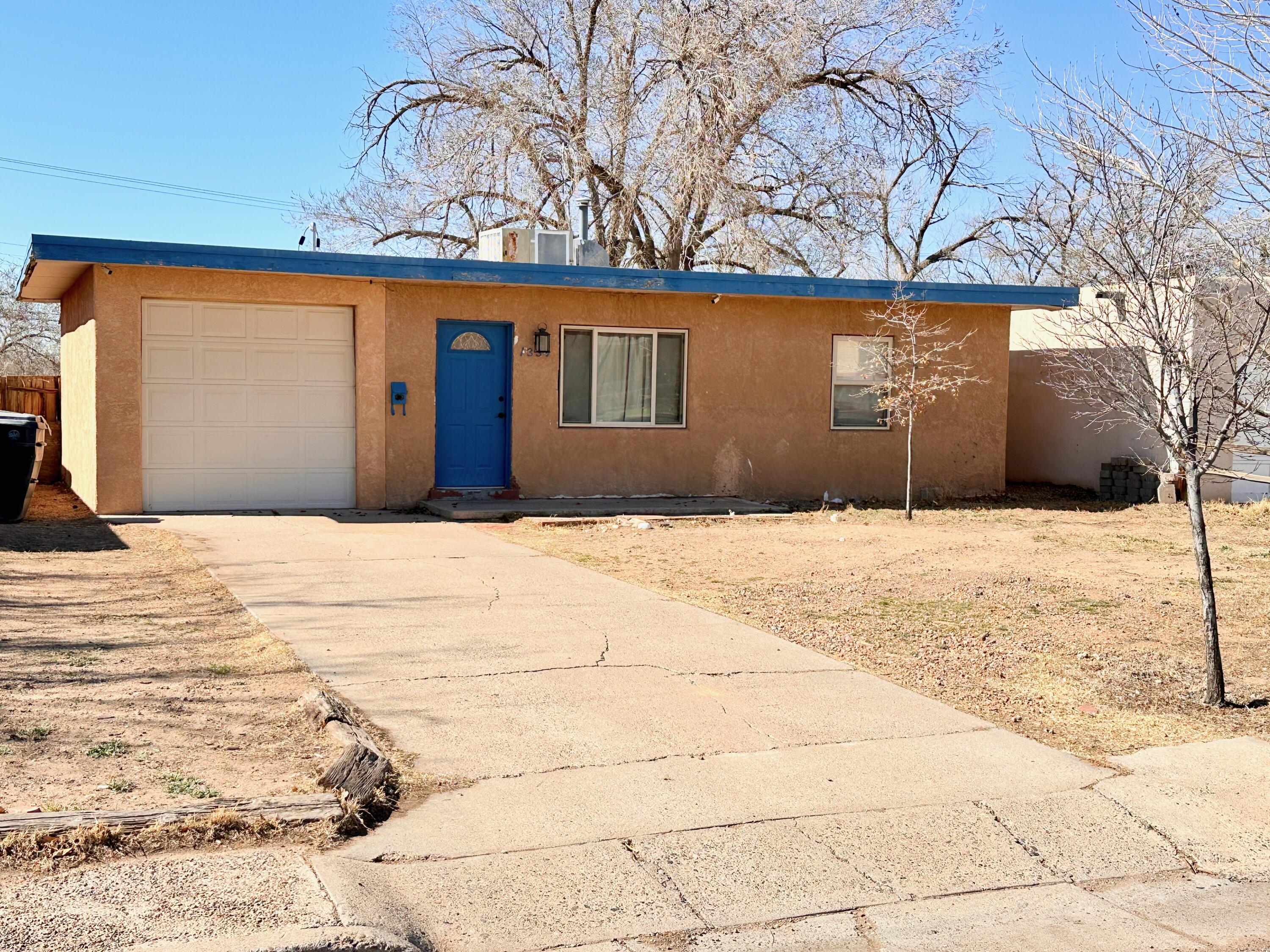 1339 Dartmouth Drive, Albuquerque NM 87106