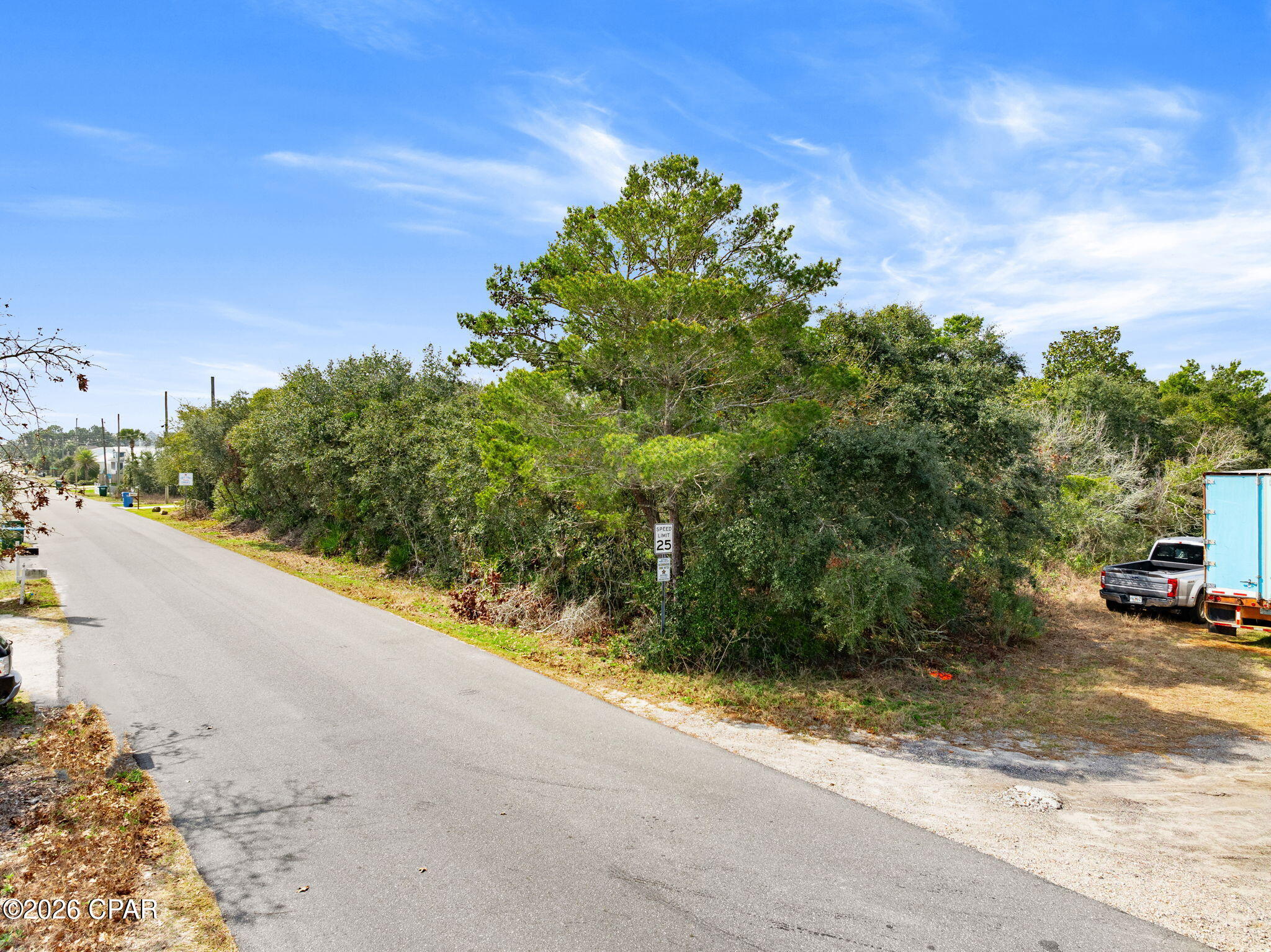 Image 6 For 325 Oleander Drive